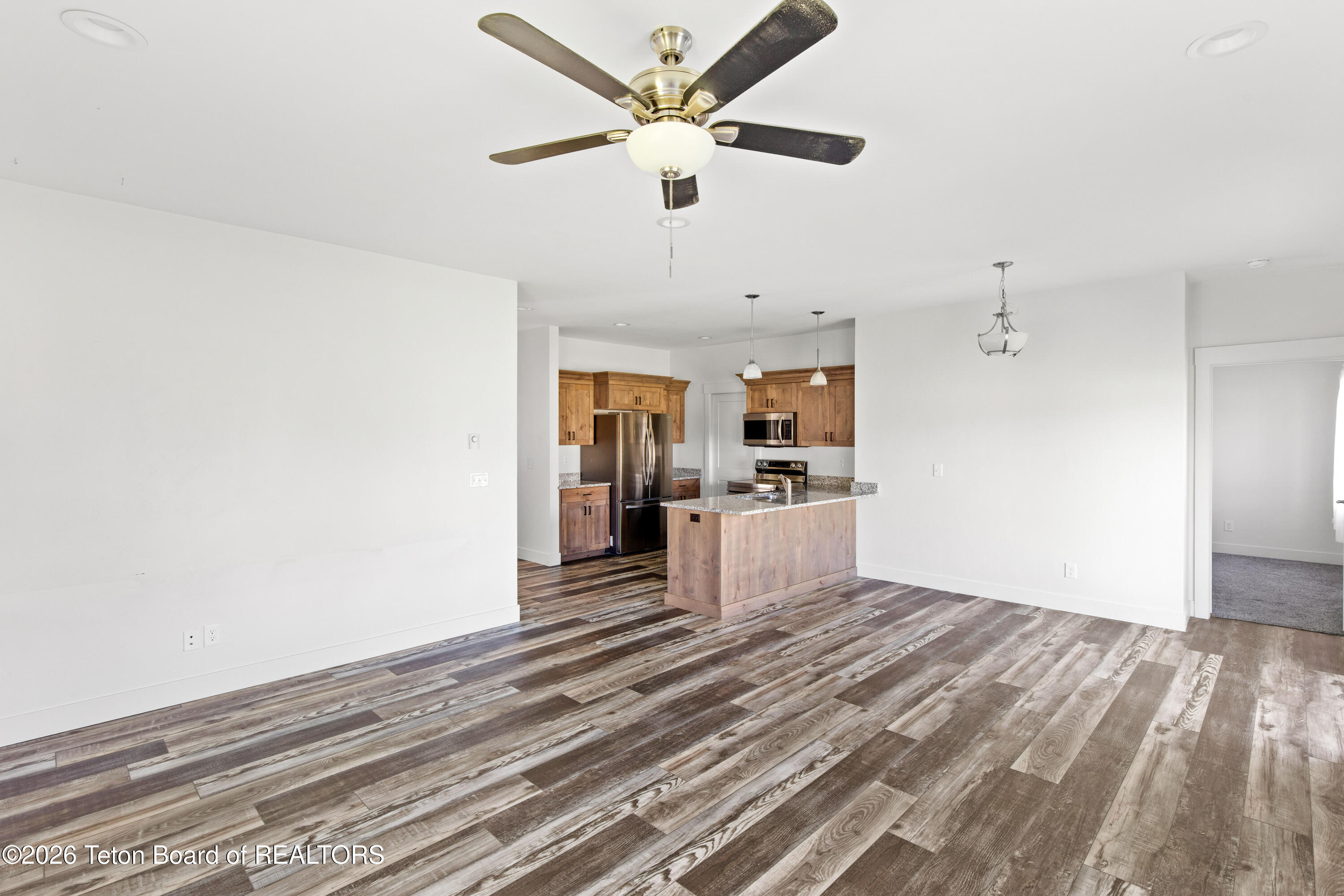 275 RIVER RIVER VIEW CIRCLE 2