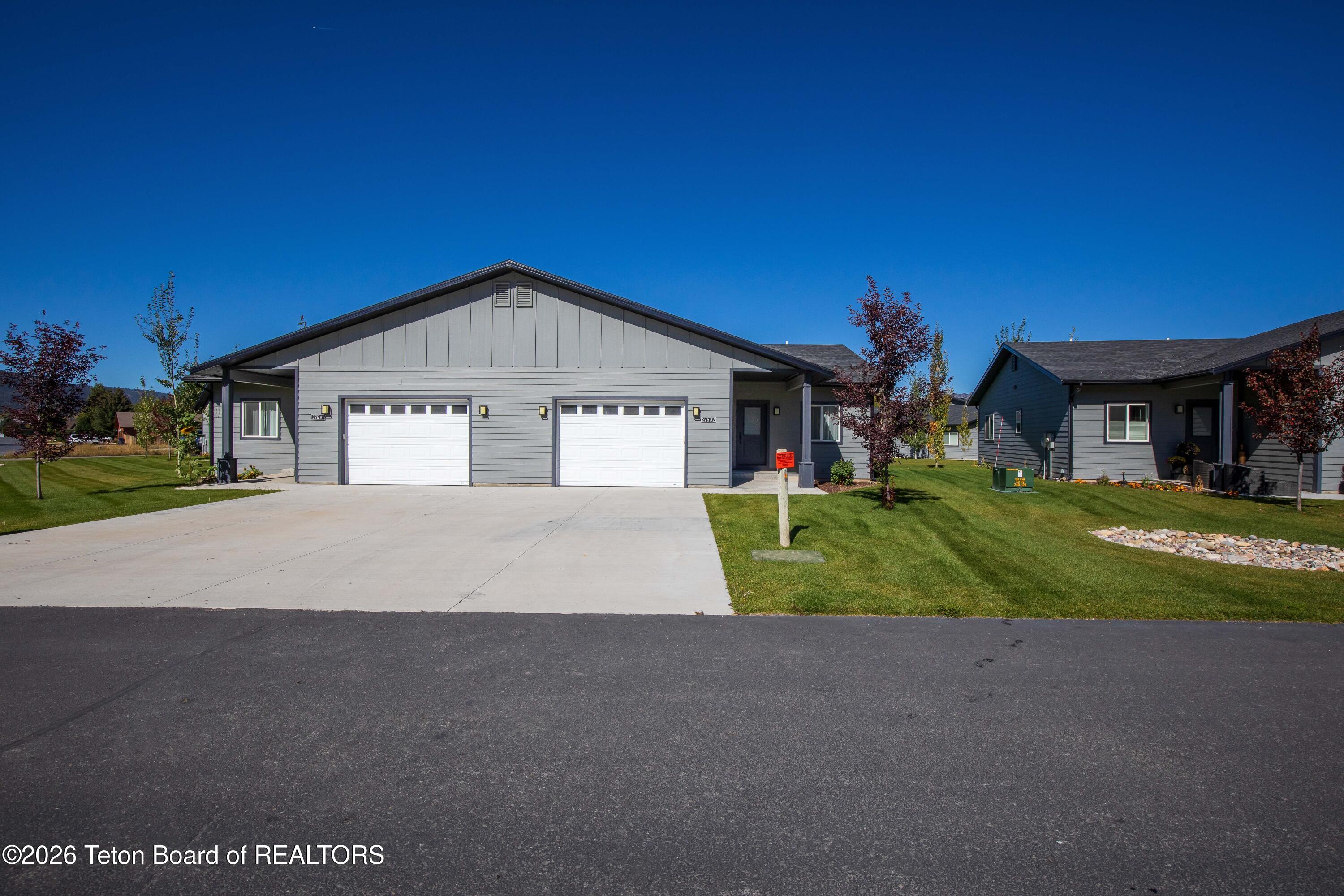 275 RIVER RIVER VIEW CIRCLE 2