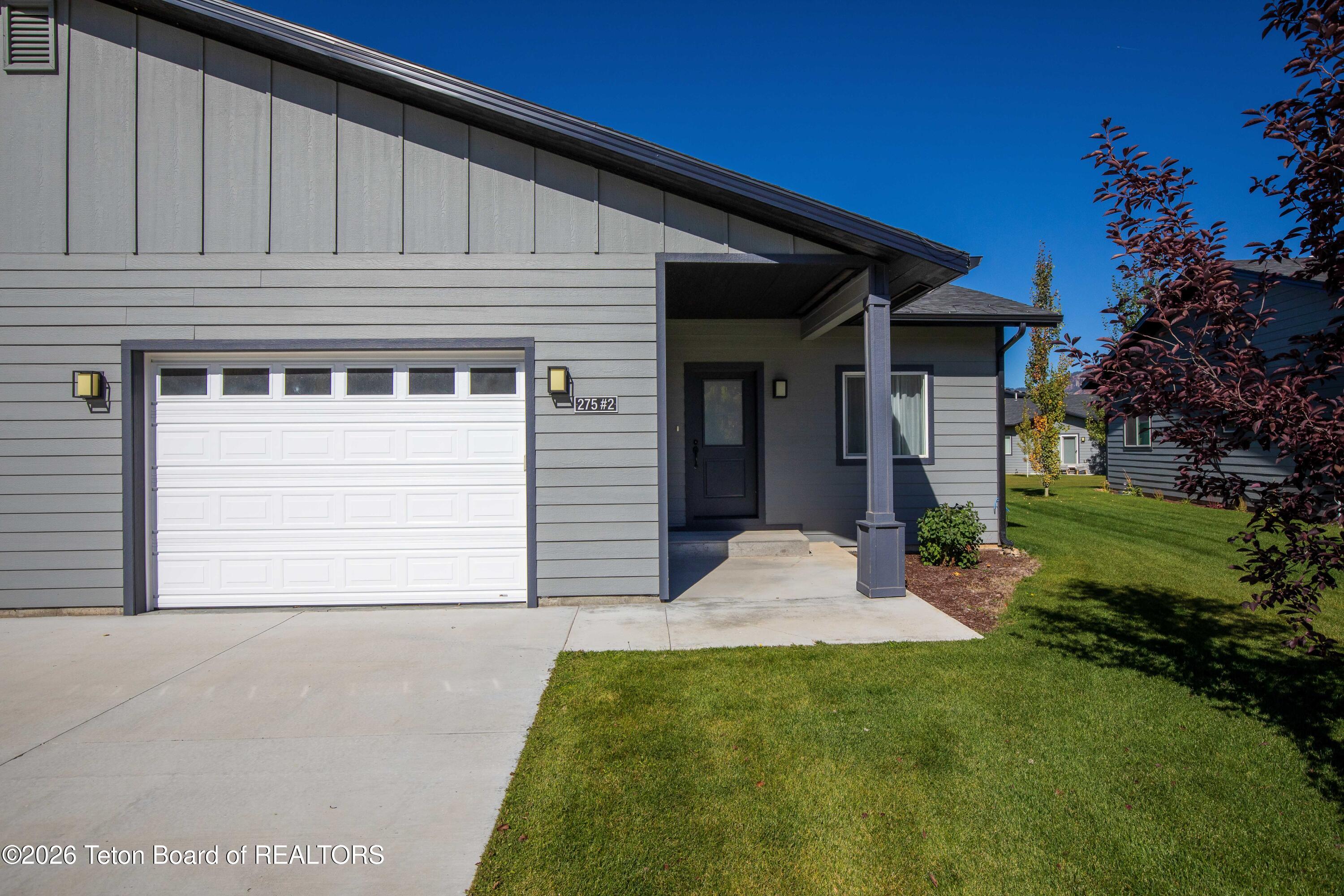 275 RIVER RIVER VIEW CIRCLE 2