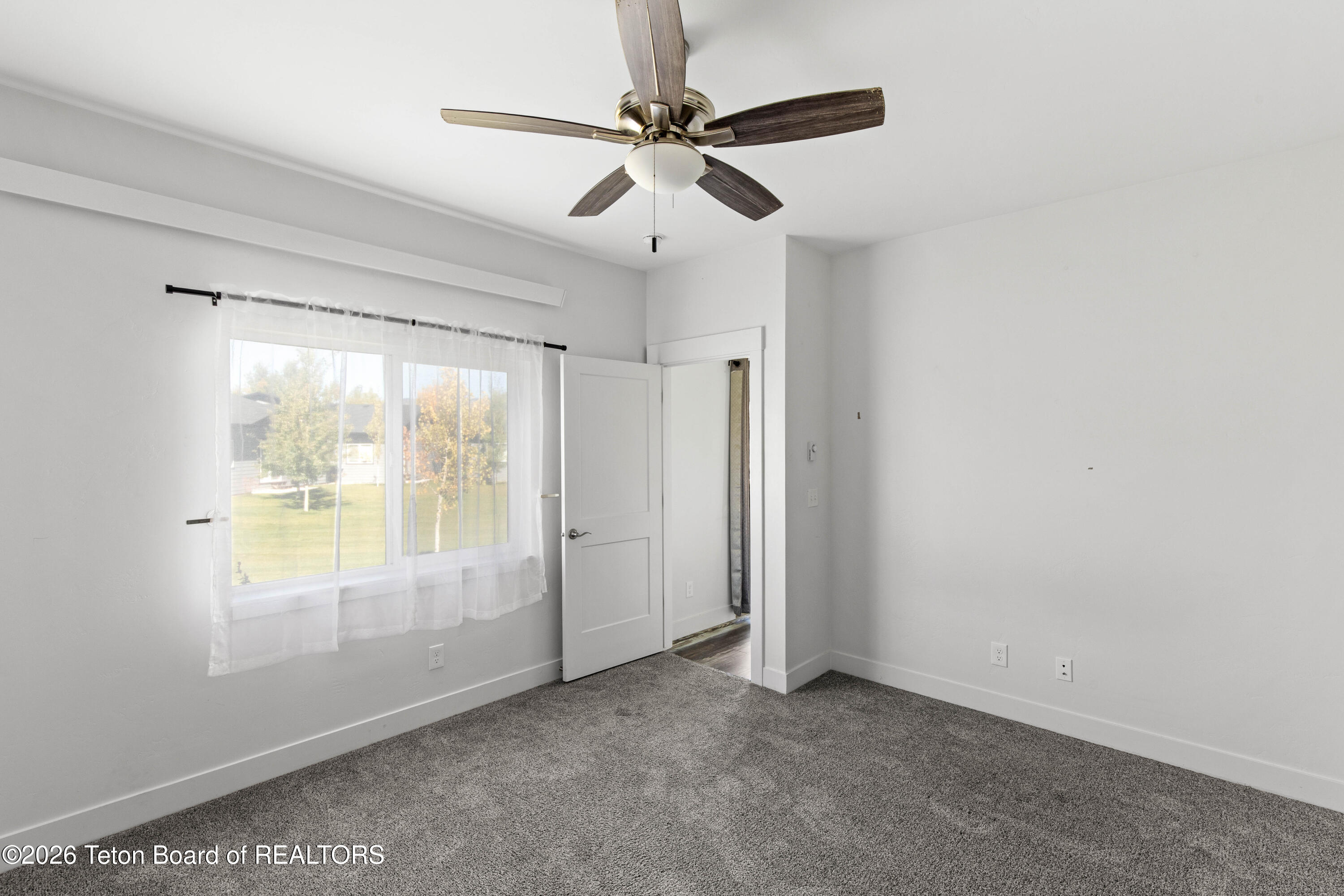 275 RIVER RIVER VIEW CIRCLE 2