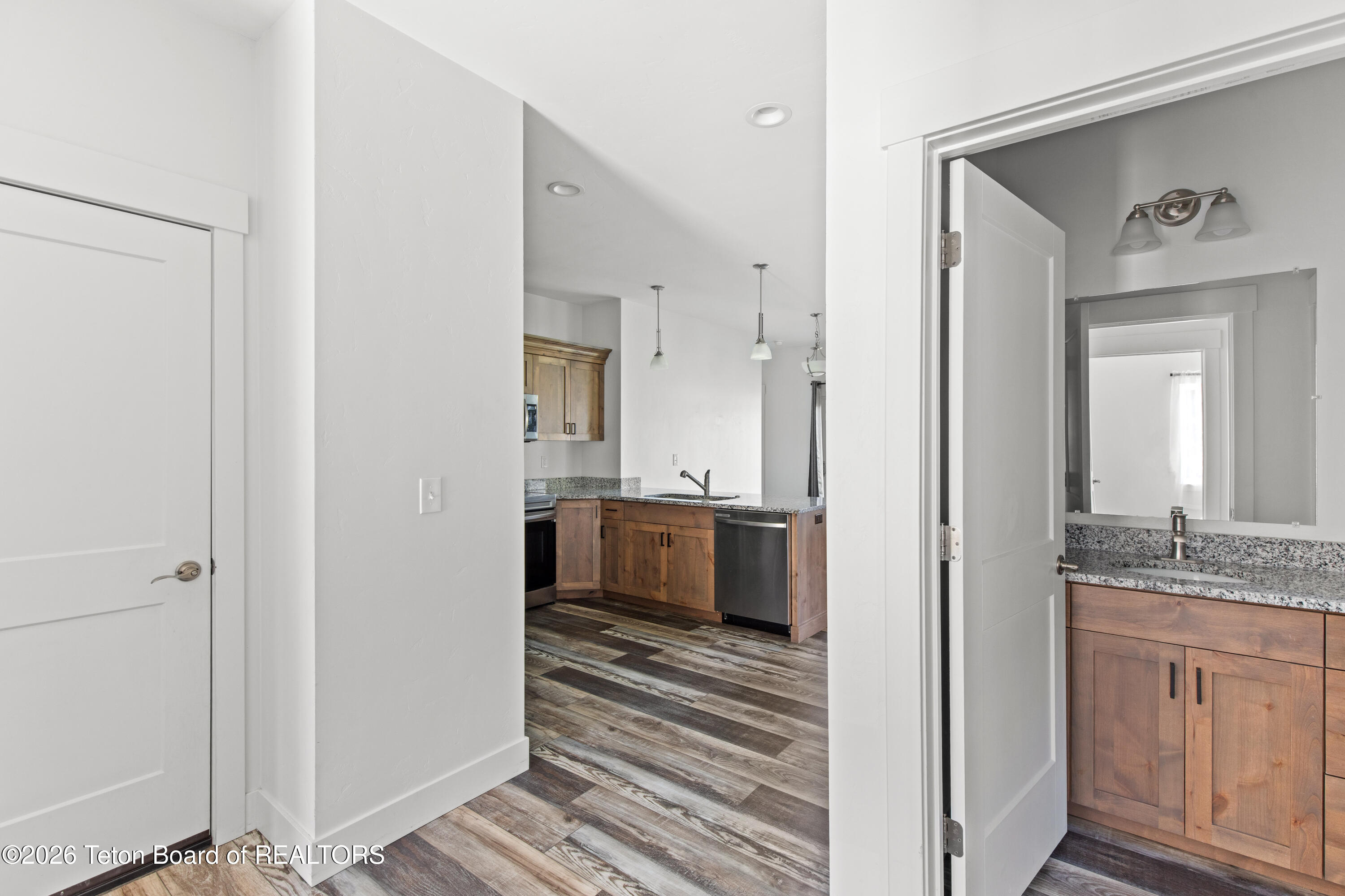 275 RIVER RIVER VIEW CIRCLE 2