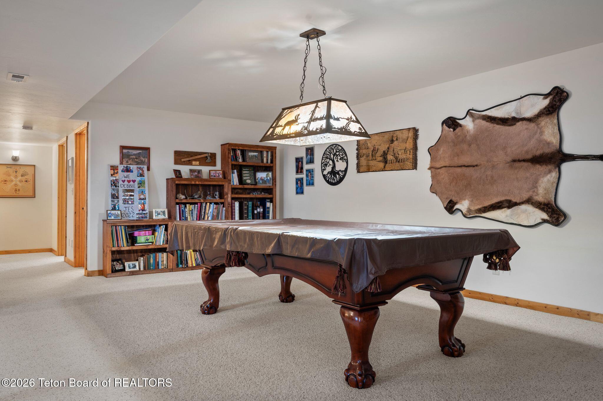 1690 PROUDFOOT Lane
