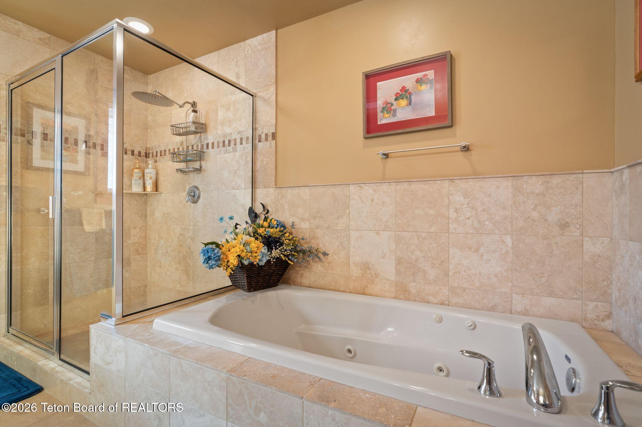 1690 PROUDFOOT Lane