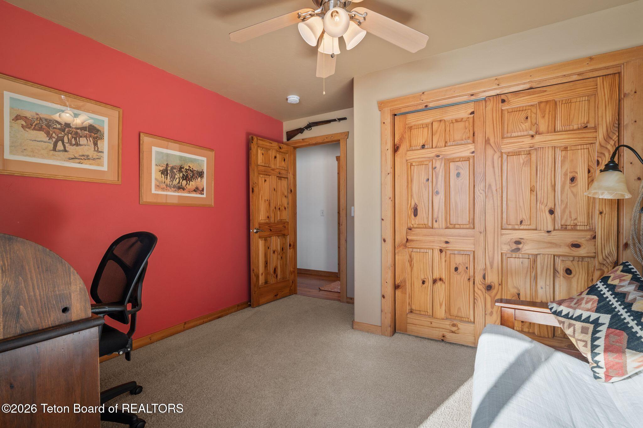 1690 PROUDFOOT Lane