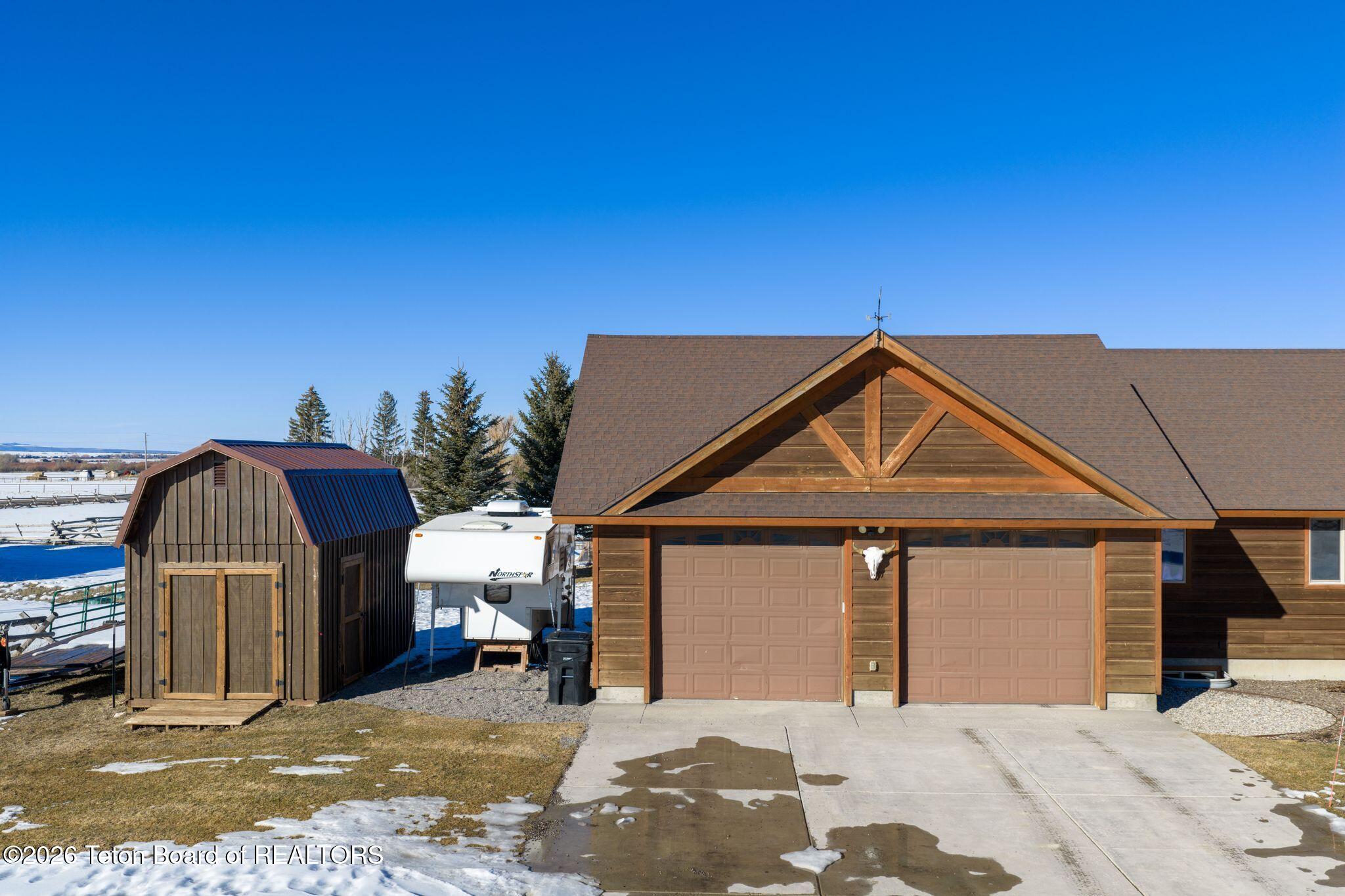 1690 PROUDFOOT Lane