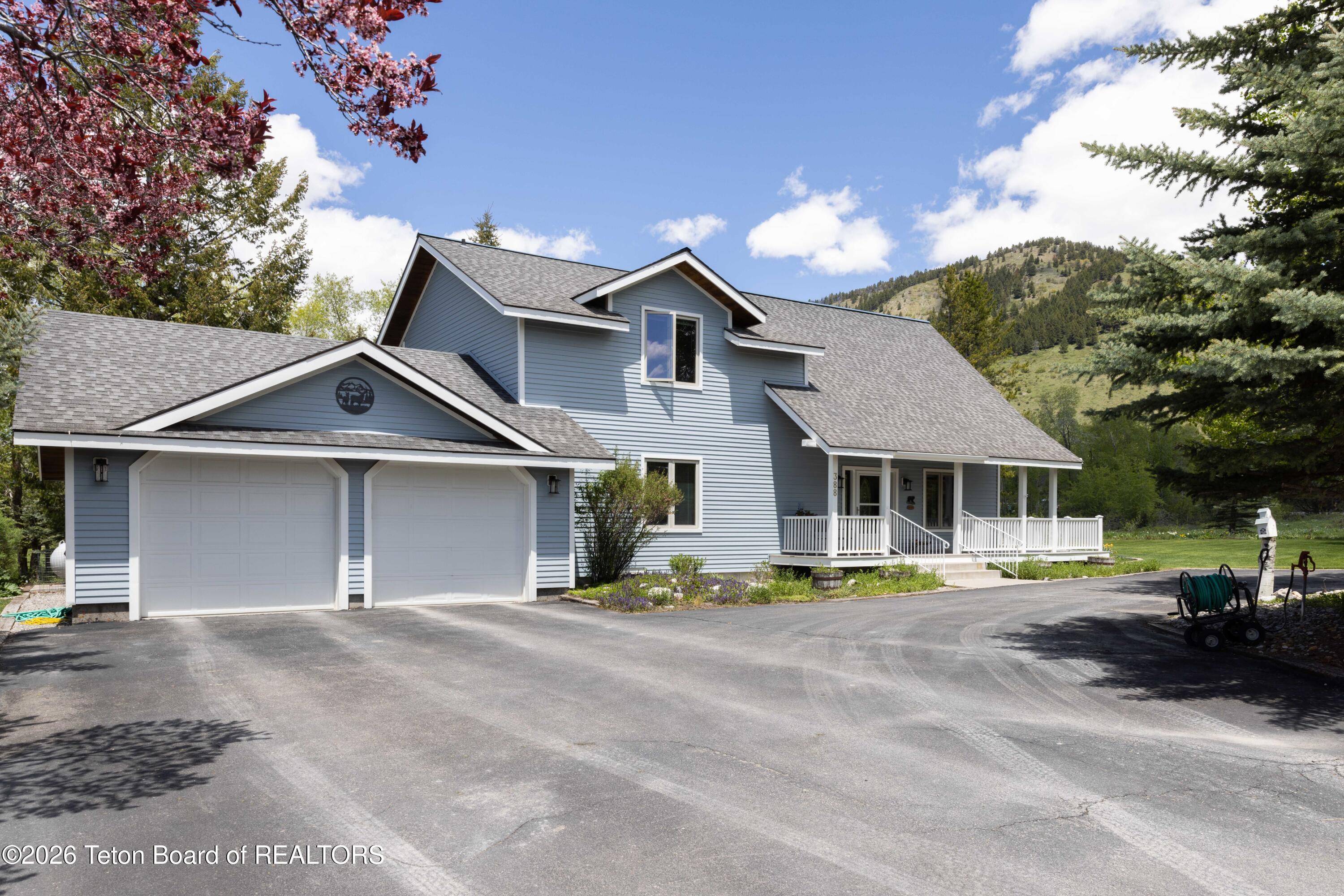 388 MIDDLE BRANCH Drive