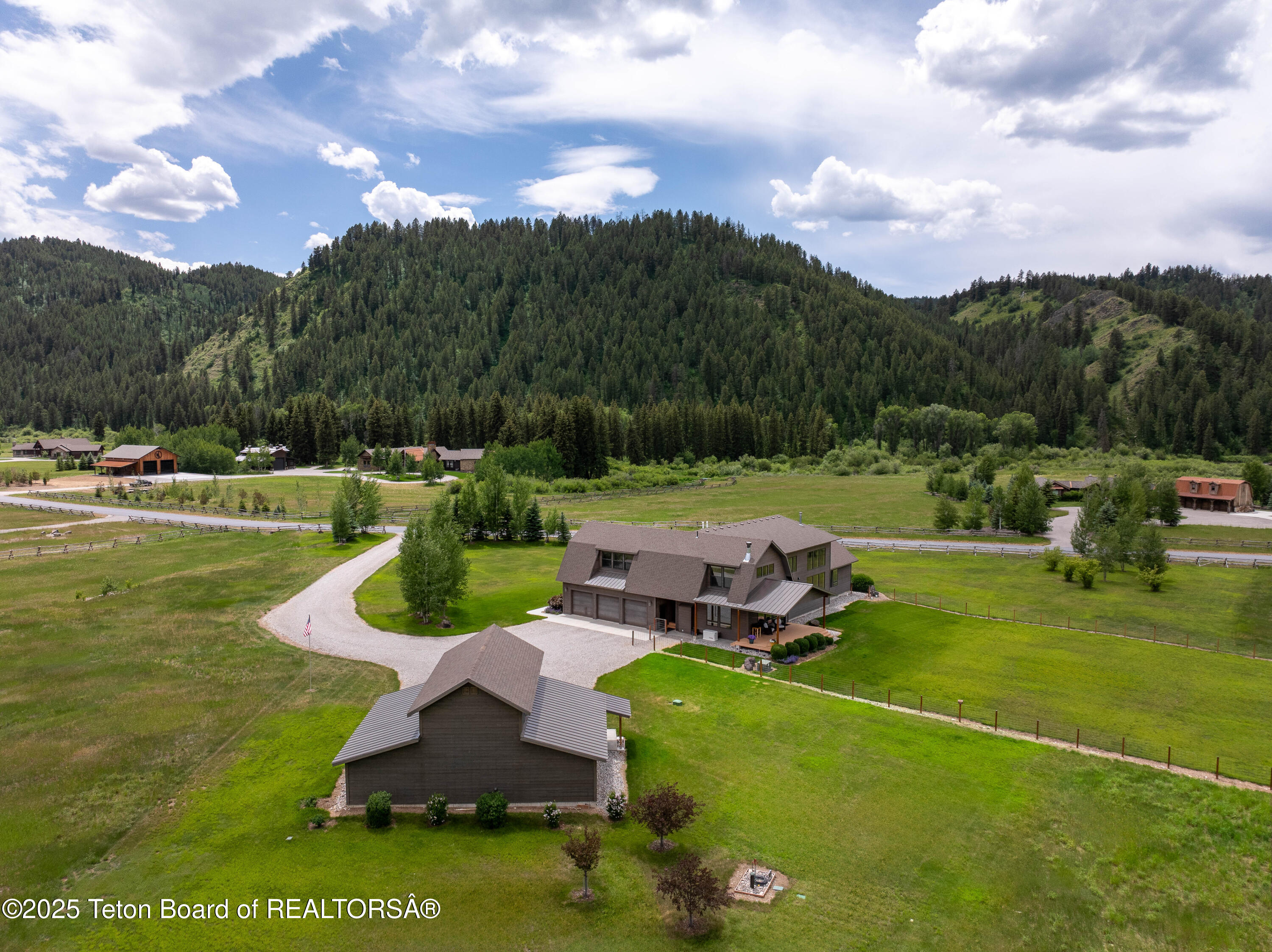 293 SALT RIVER RANCH Lane