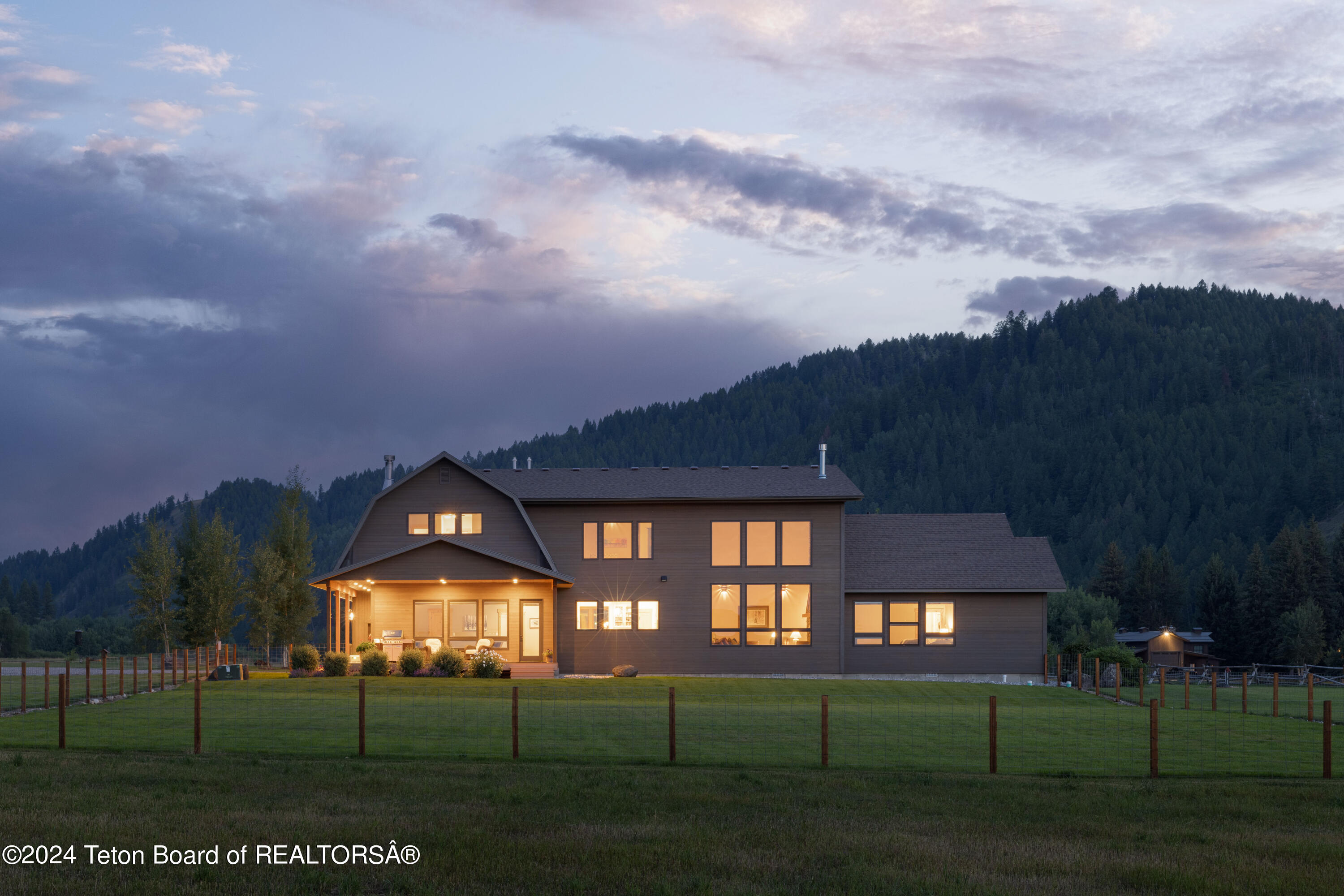 293 SALT RIVER RANCH Lane