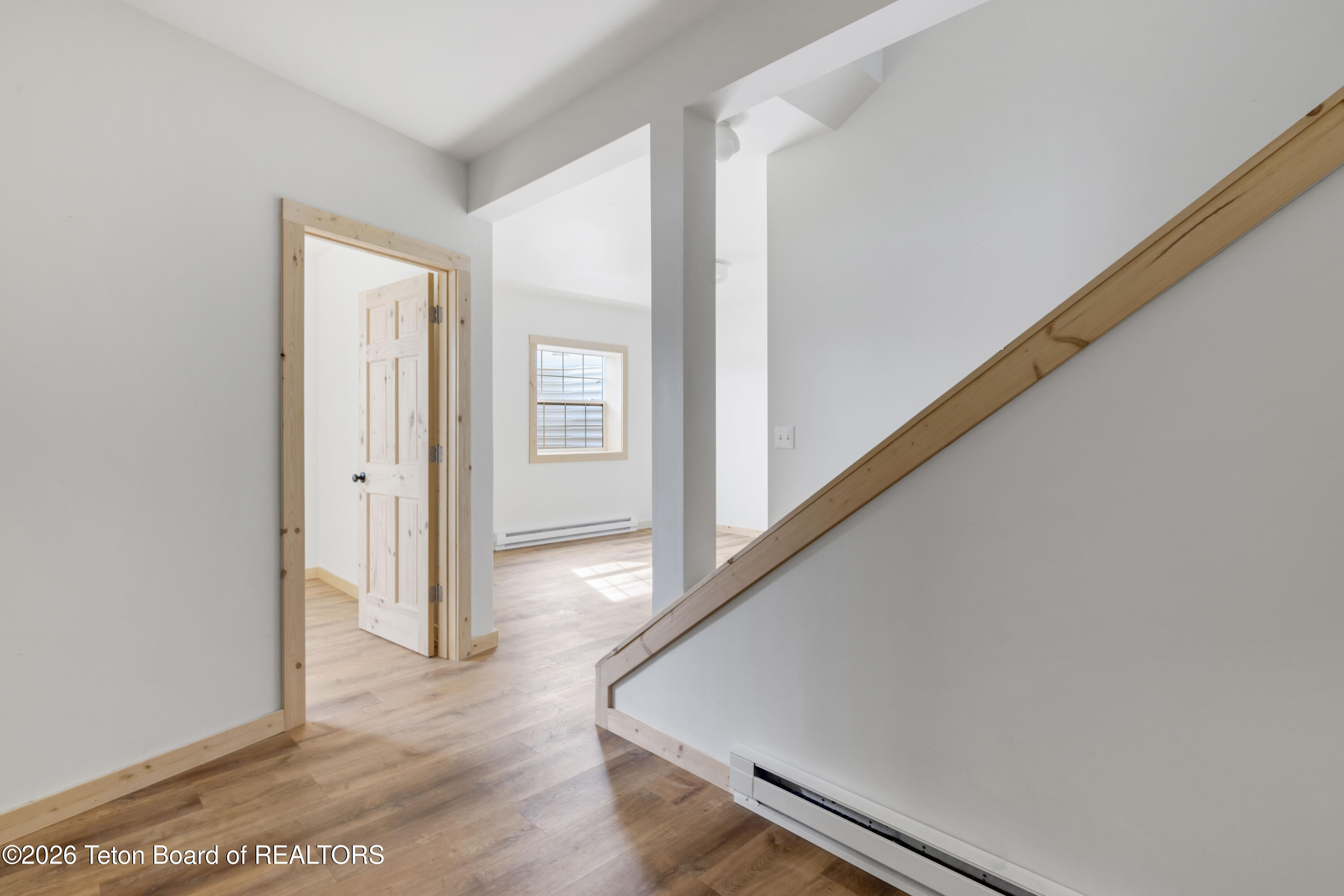 31 PINE HOLLOW Court