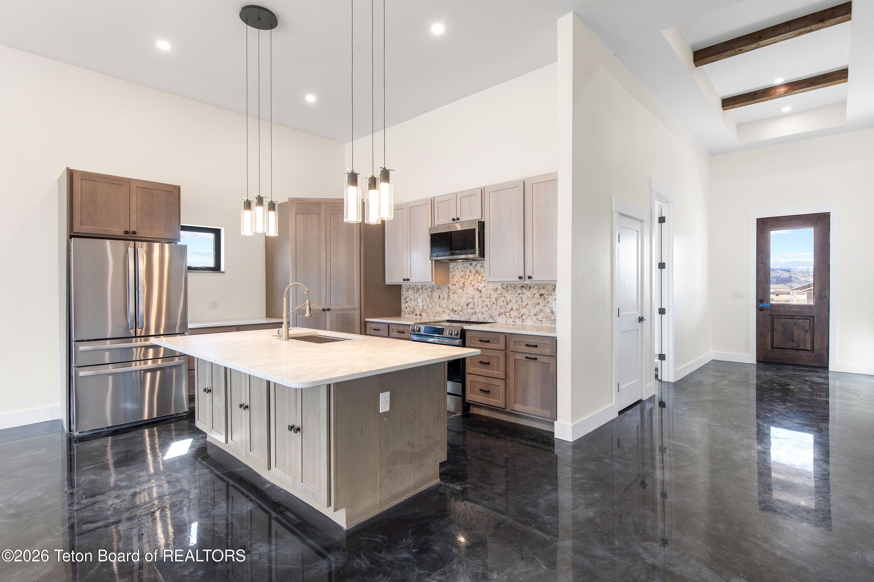 524 LITTLE GREY'S Loop