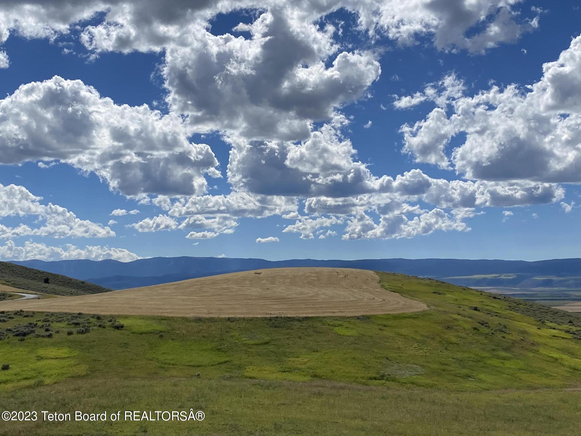 2633 SPRING HOLLOW RANCH Road