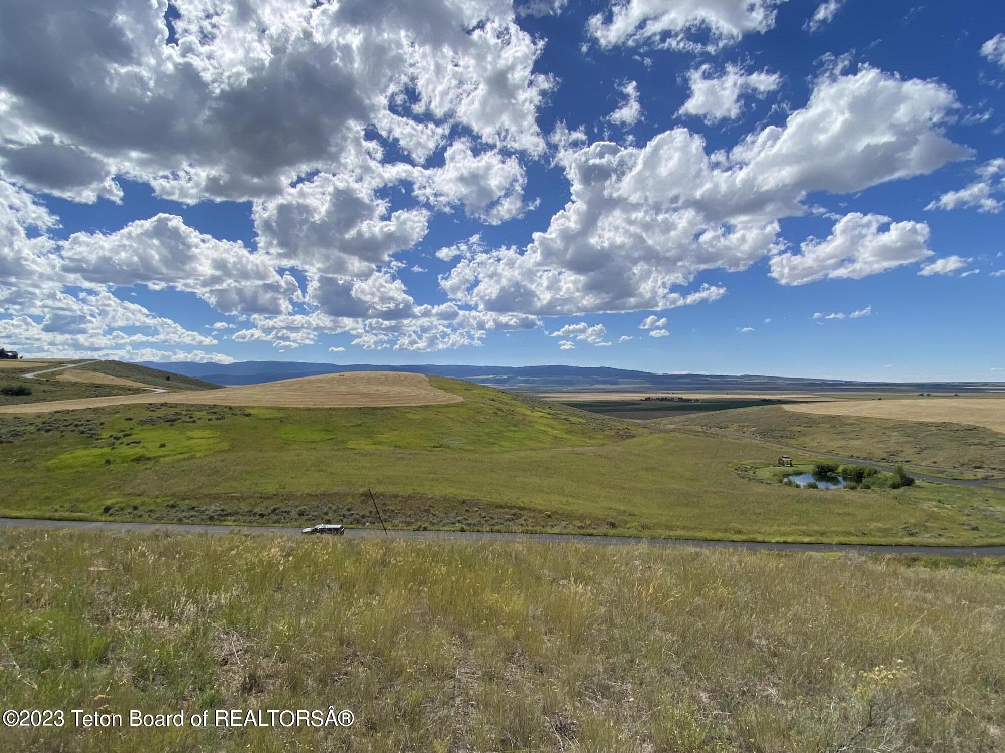 2633 SPRING HOLLOW RANCH Road