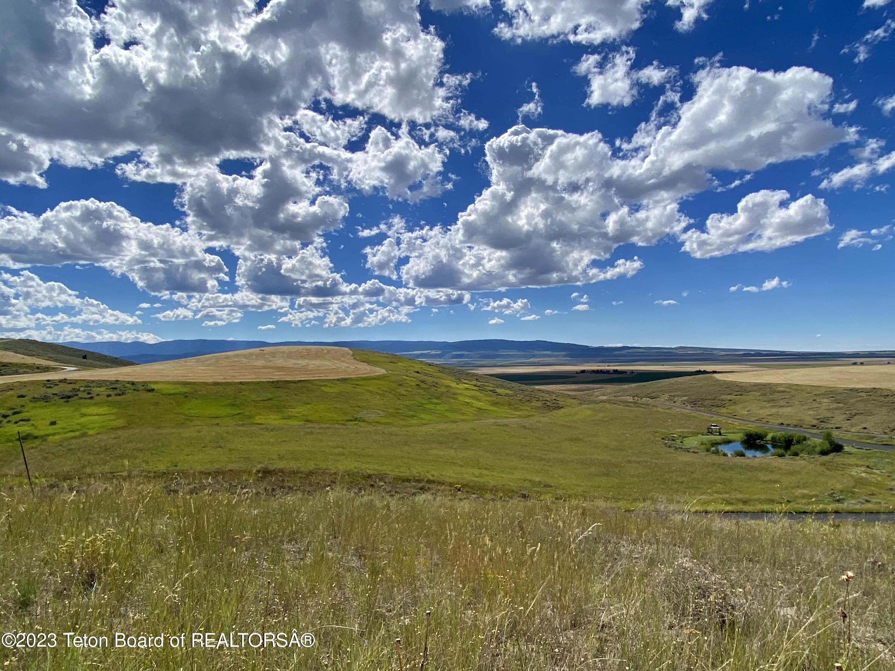 2633 SPRING HOLLOW RANCH Road