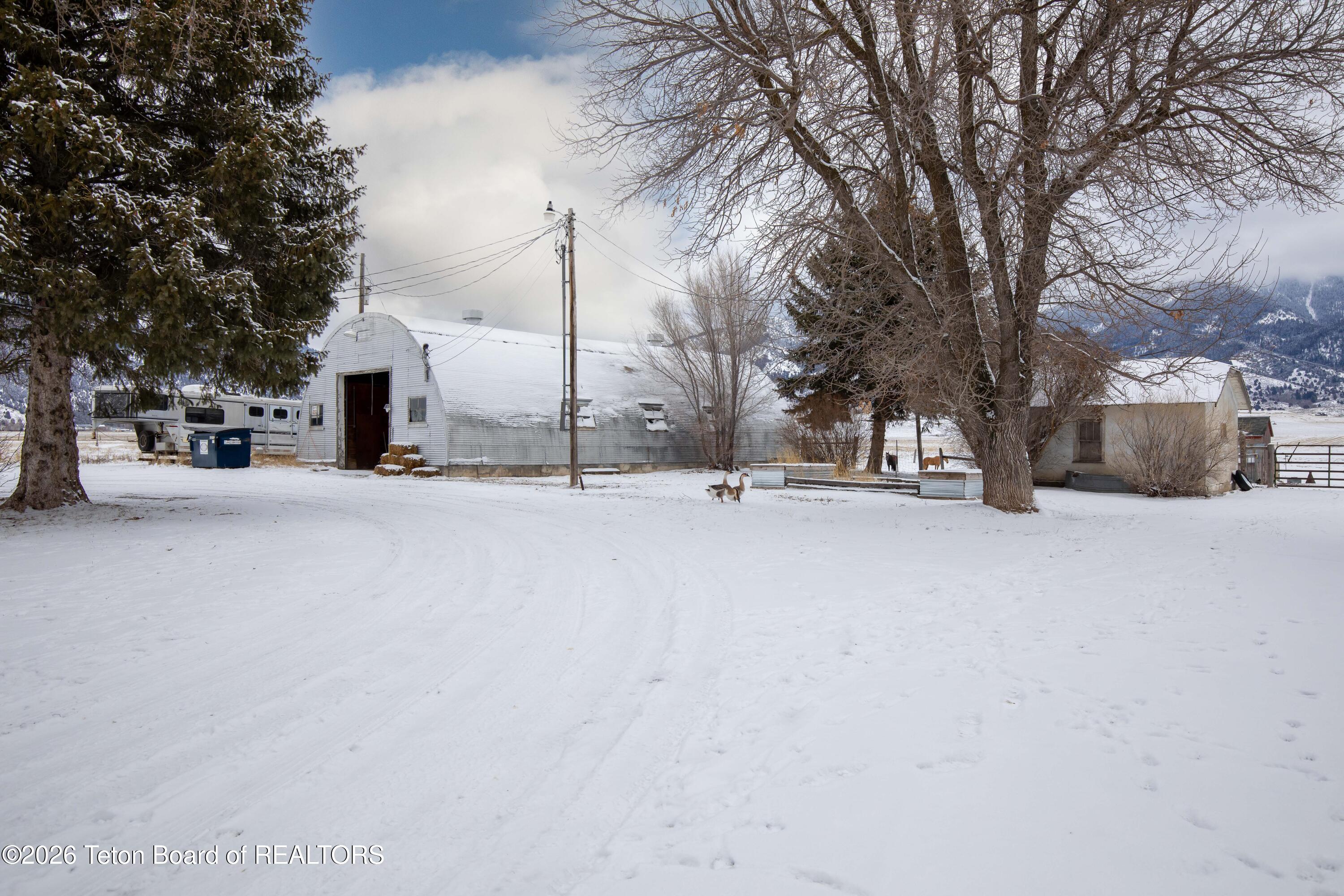 2226 IRWIN NORTH Road