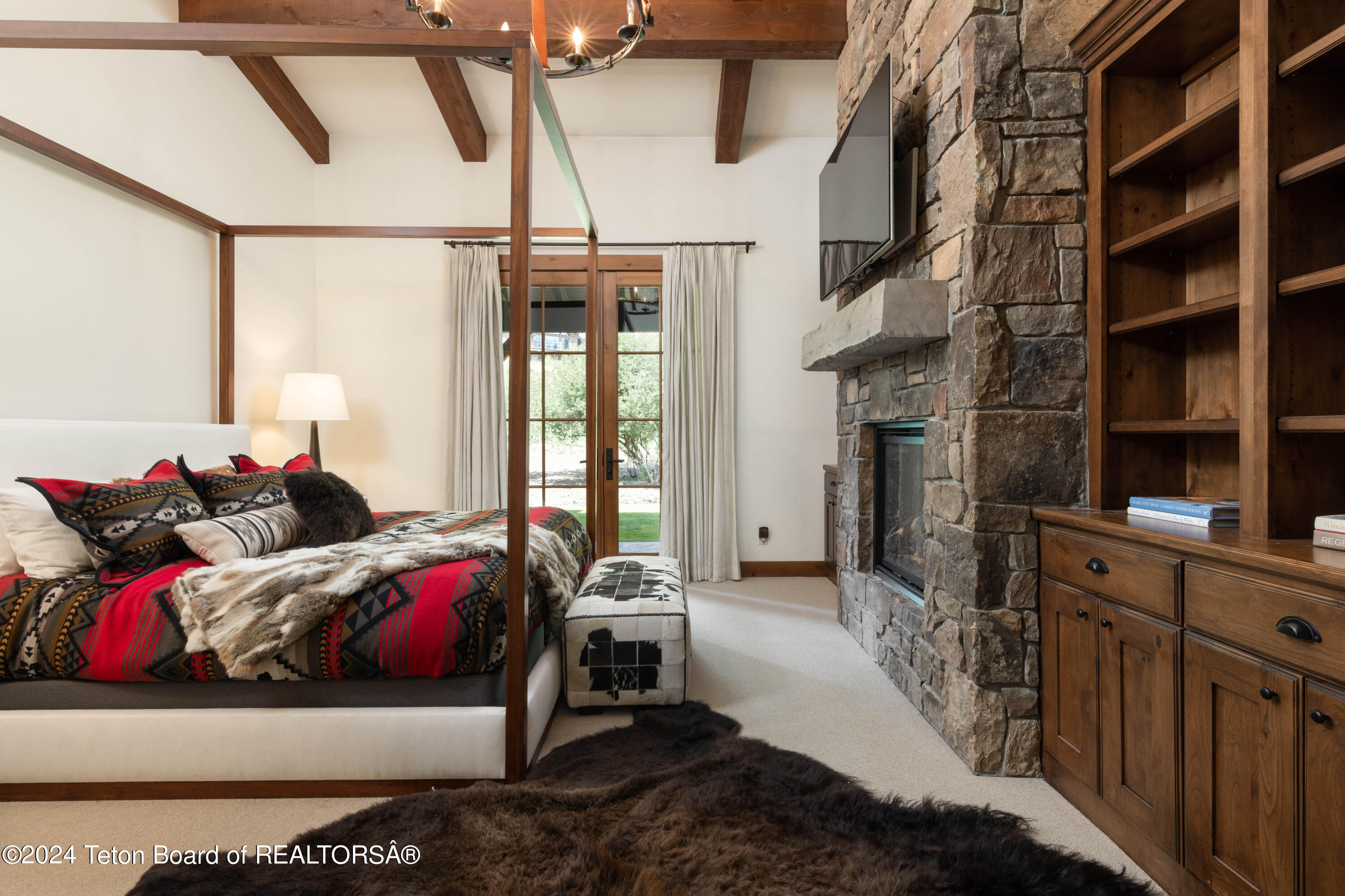 15280 S WAGON Road