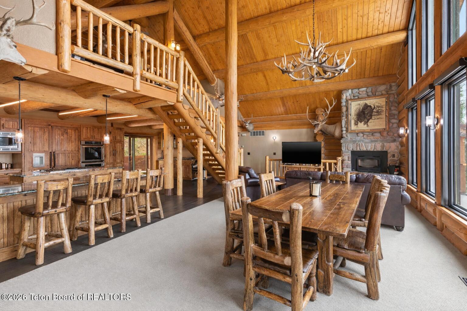 651 UPPER STEWART CREEK Road