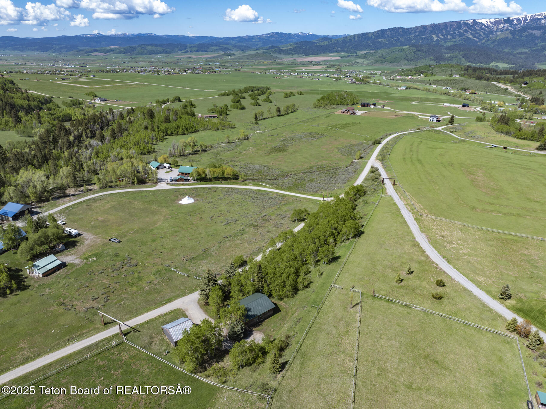 2883 STEWART TRL Road