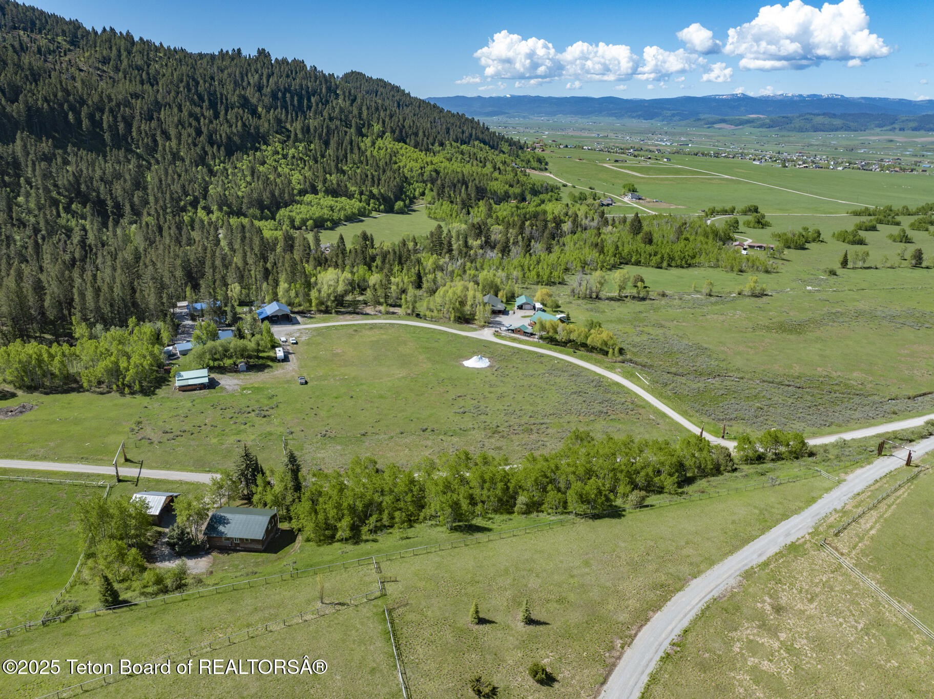 2883 STEWART TRL Road