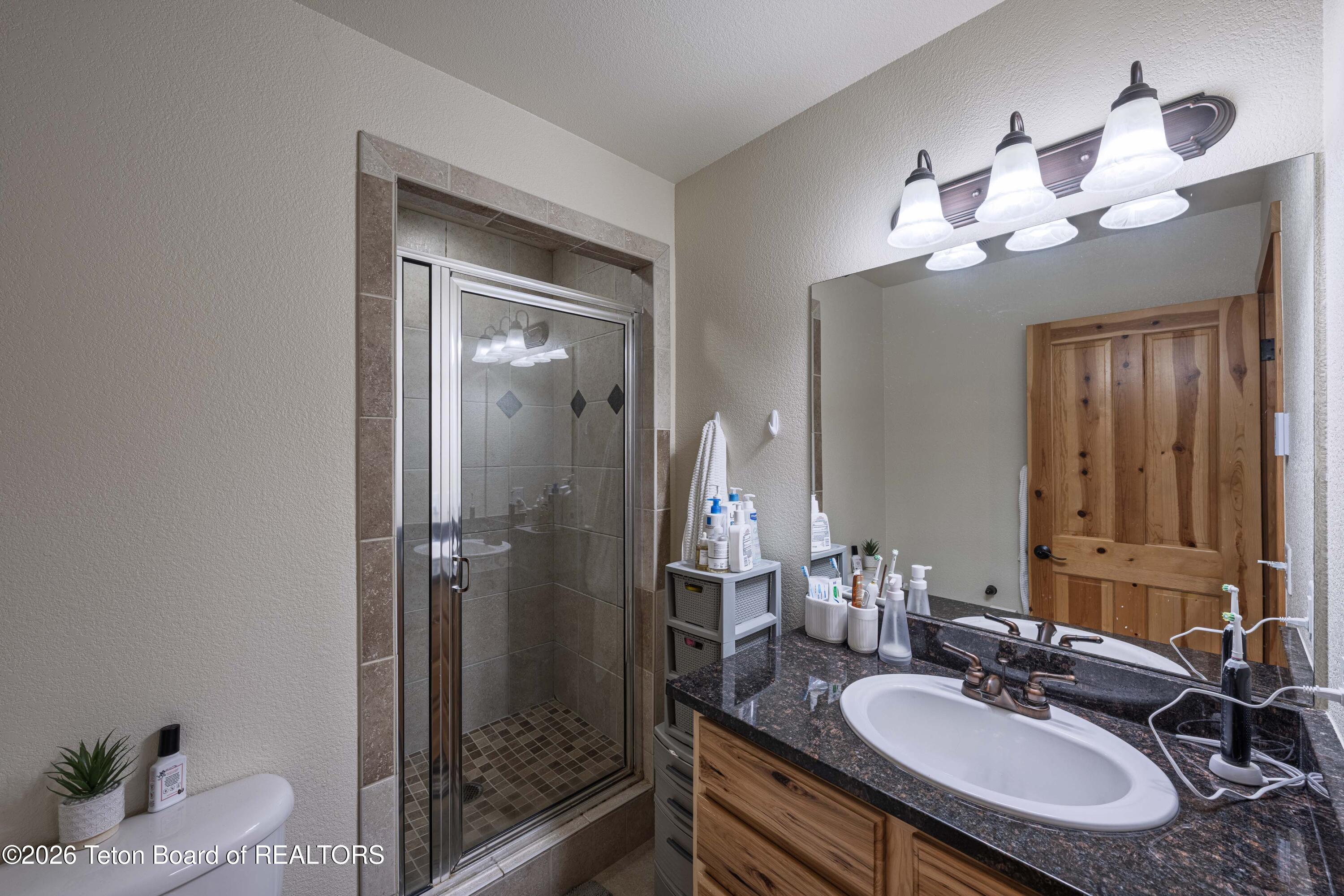 555 CACHE CREEK Drive