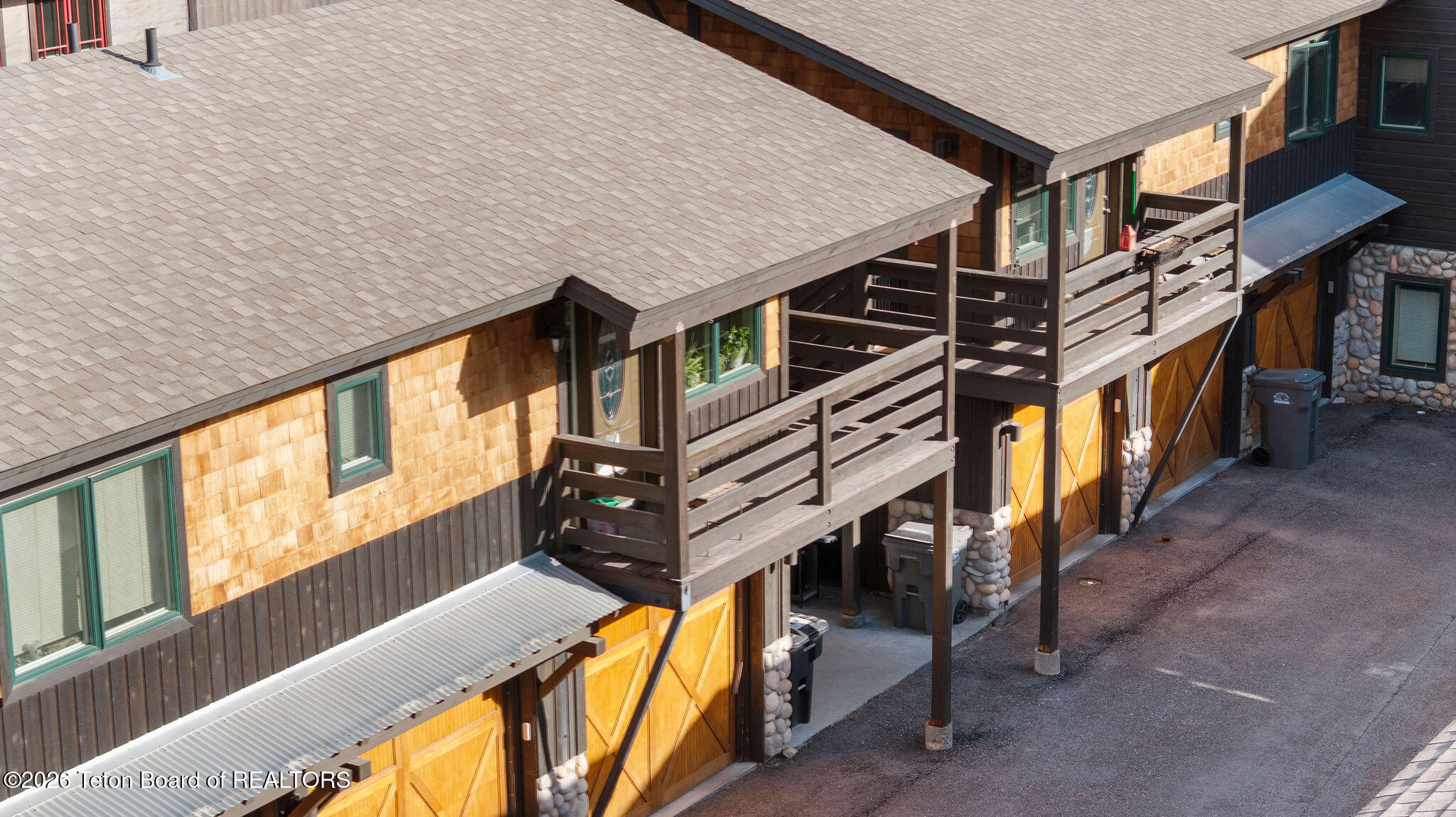 555 CACHE CREEK Drive