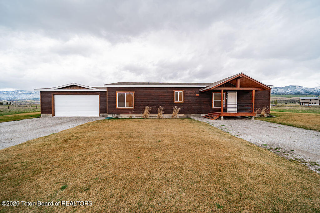 47 JACKALOPE Drive