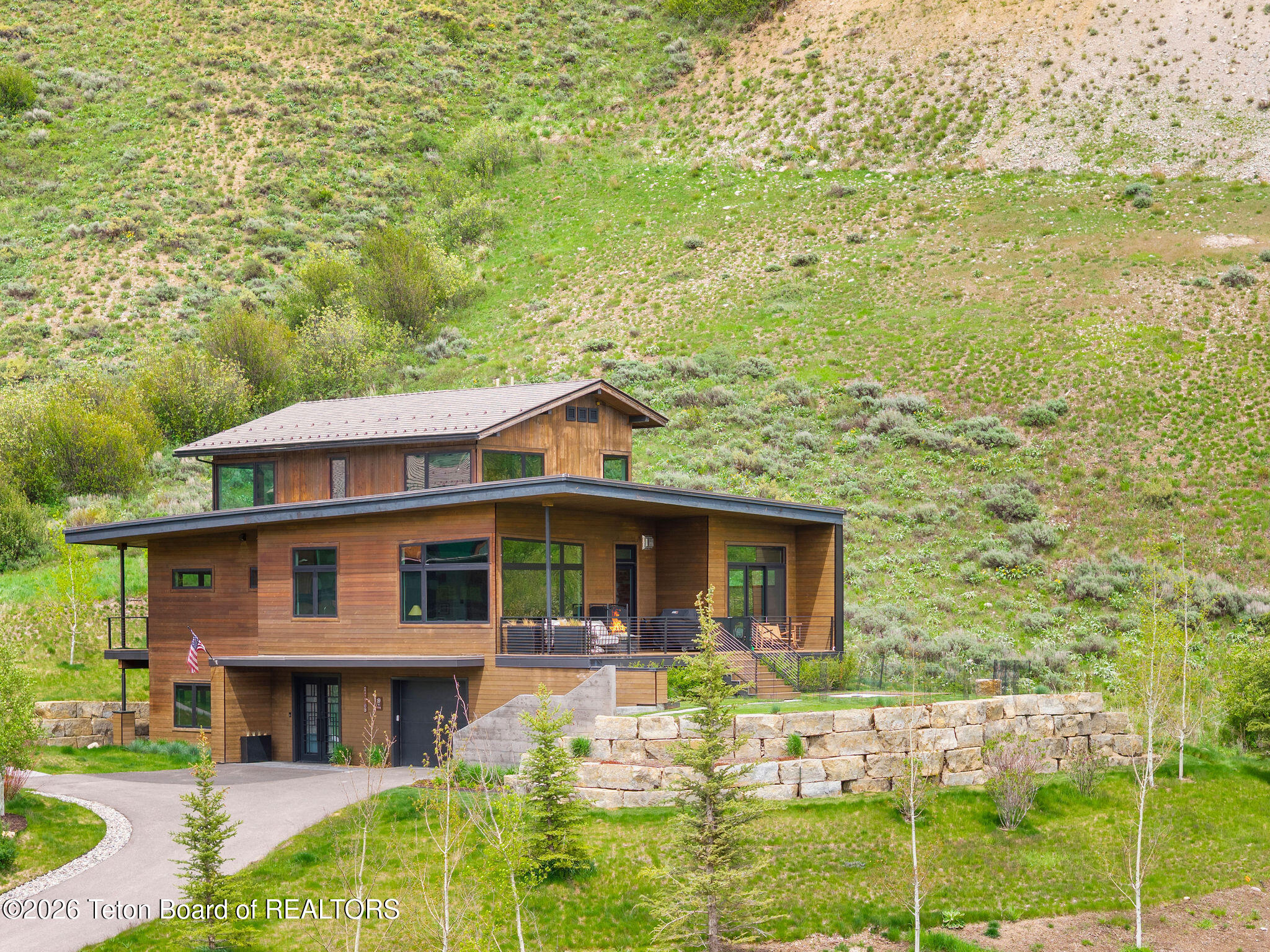 14270 WAGON Road
