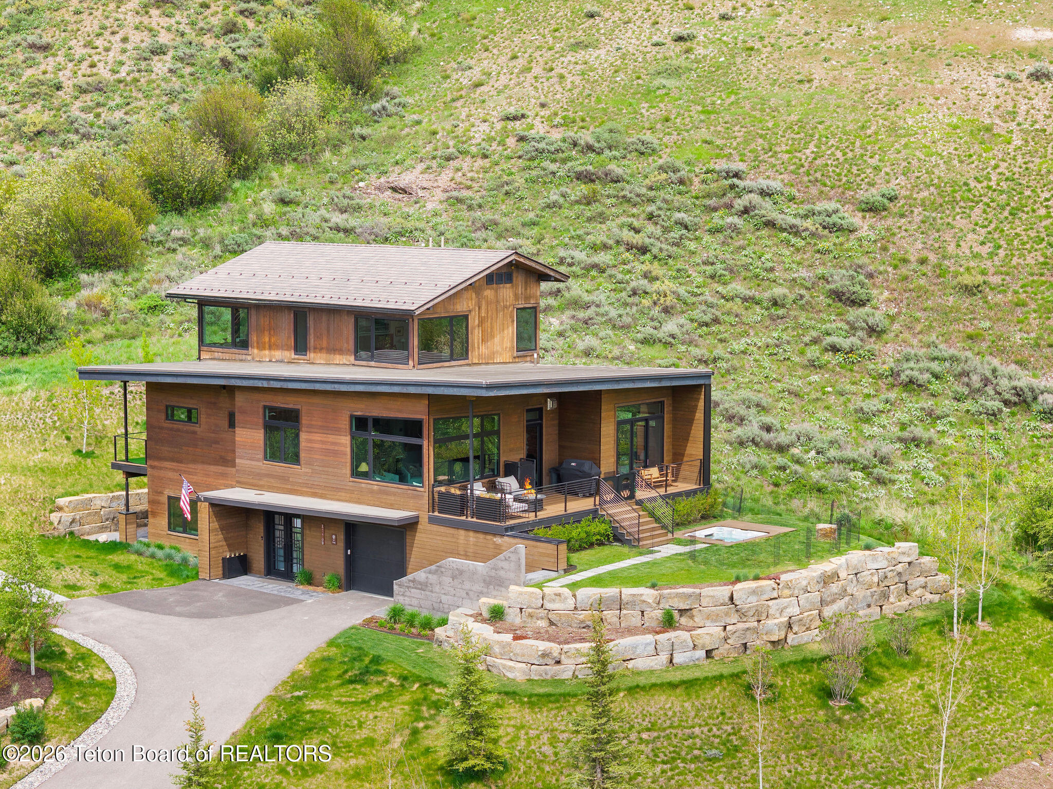 14270 WAGON Road