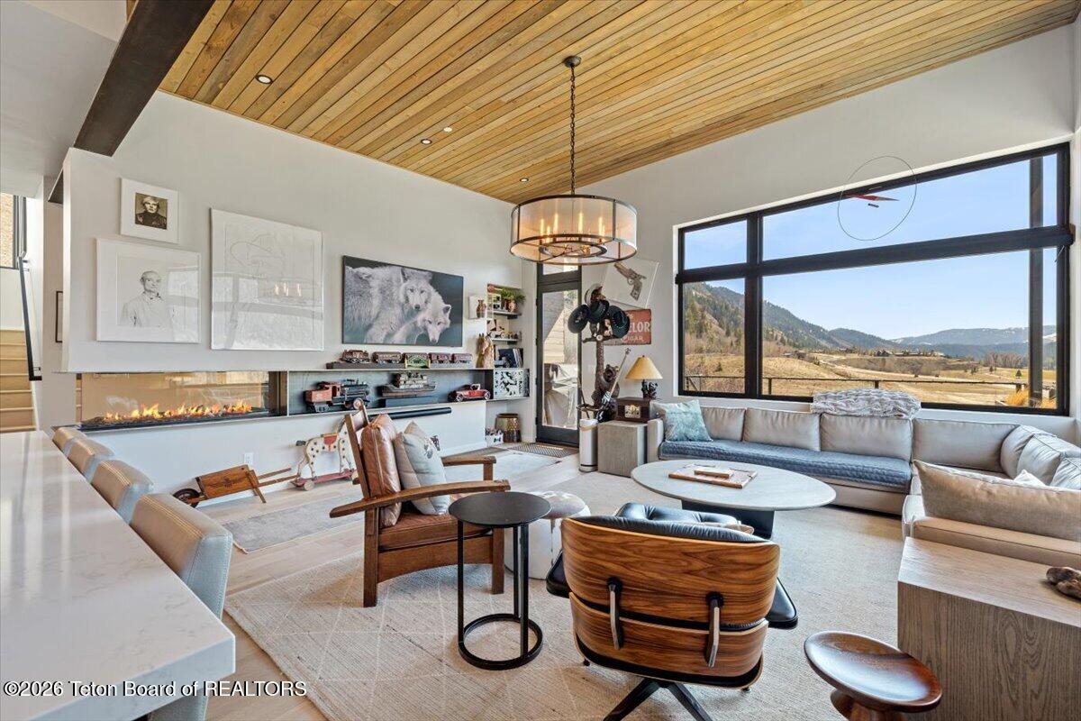 14270 WAGON Road