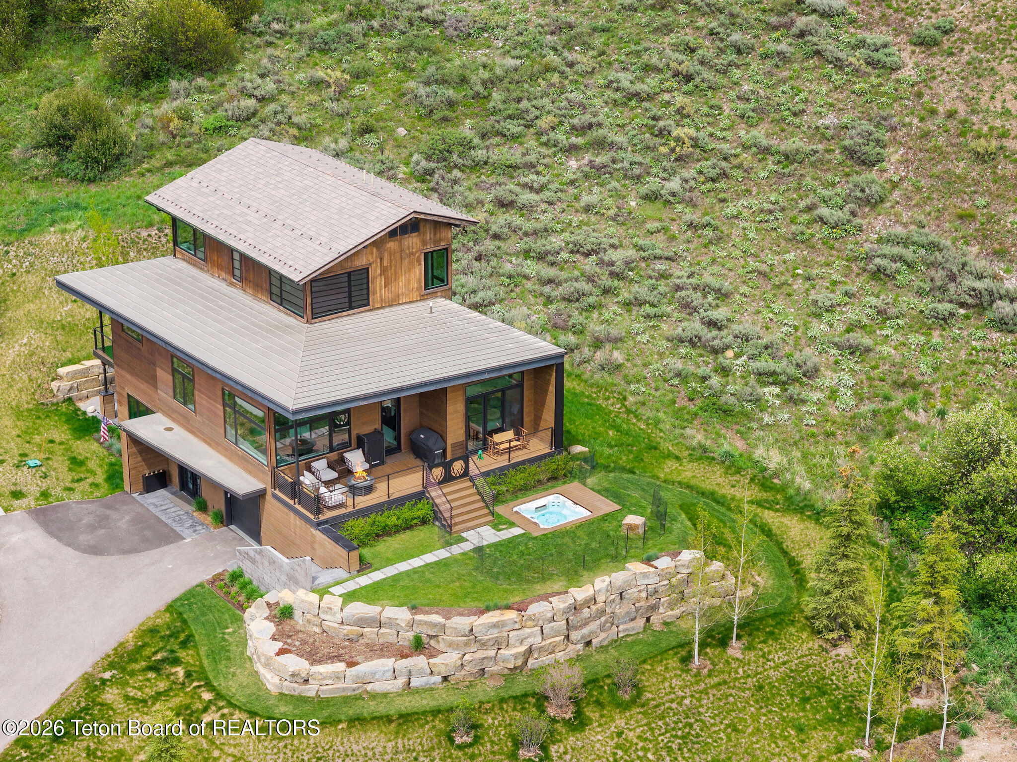 14270 WAGON Road