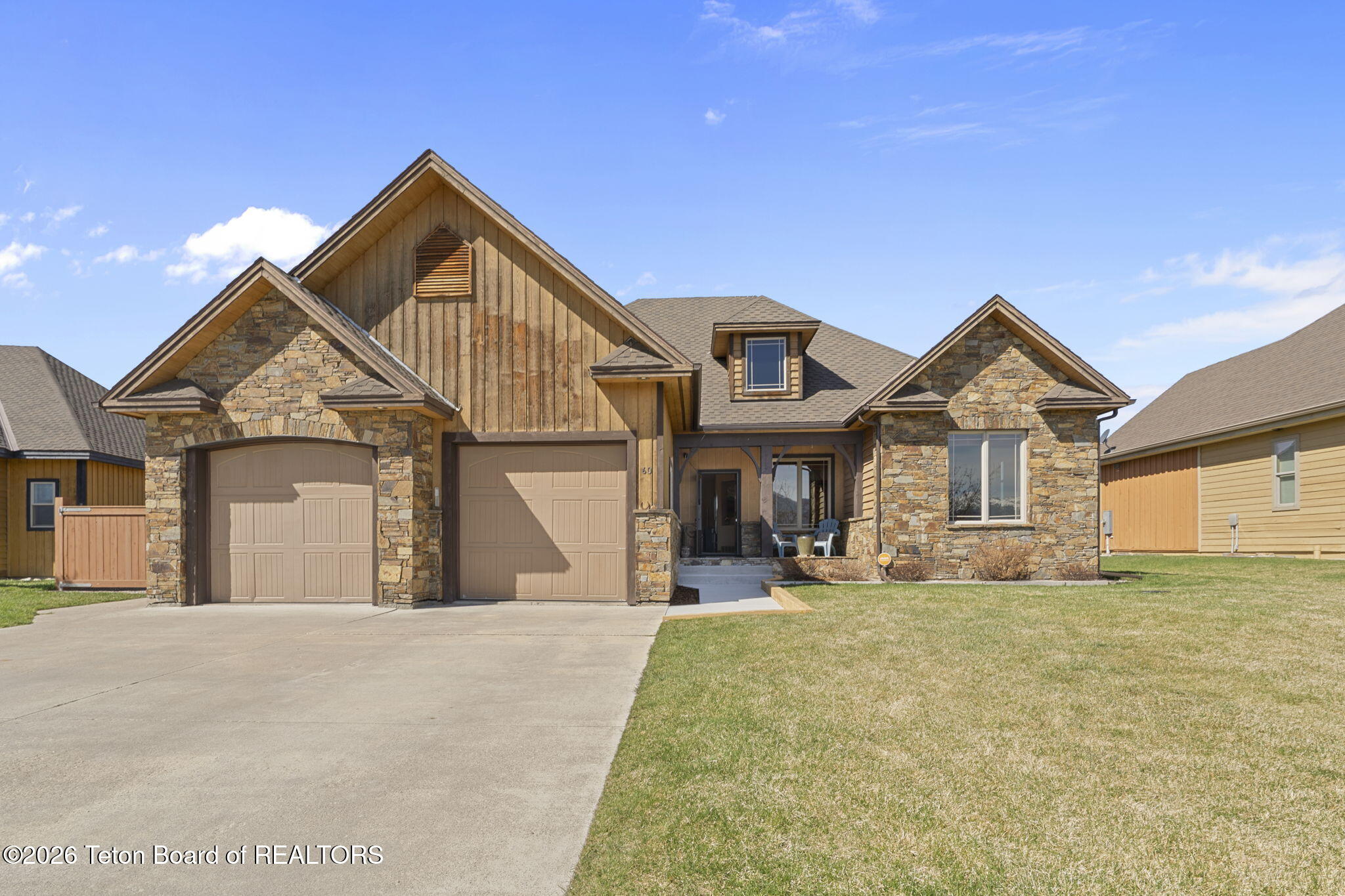 60 BAYWOOD Drive