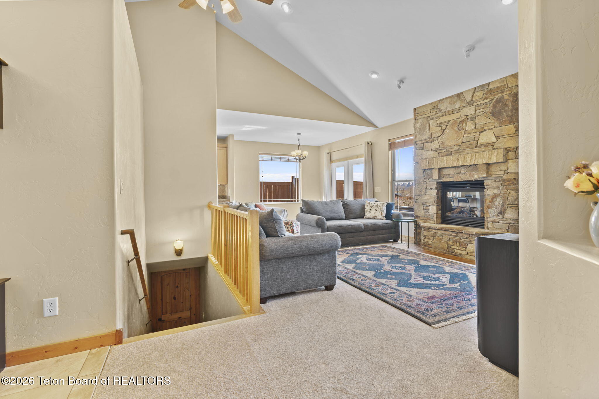 60 BAYWOOD Drive