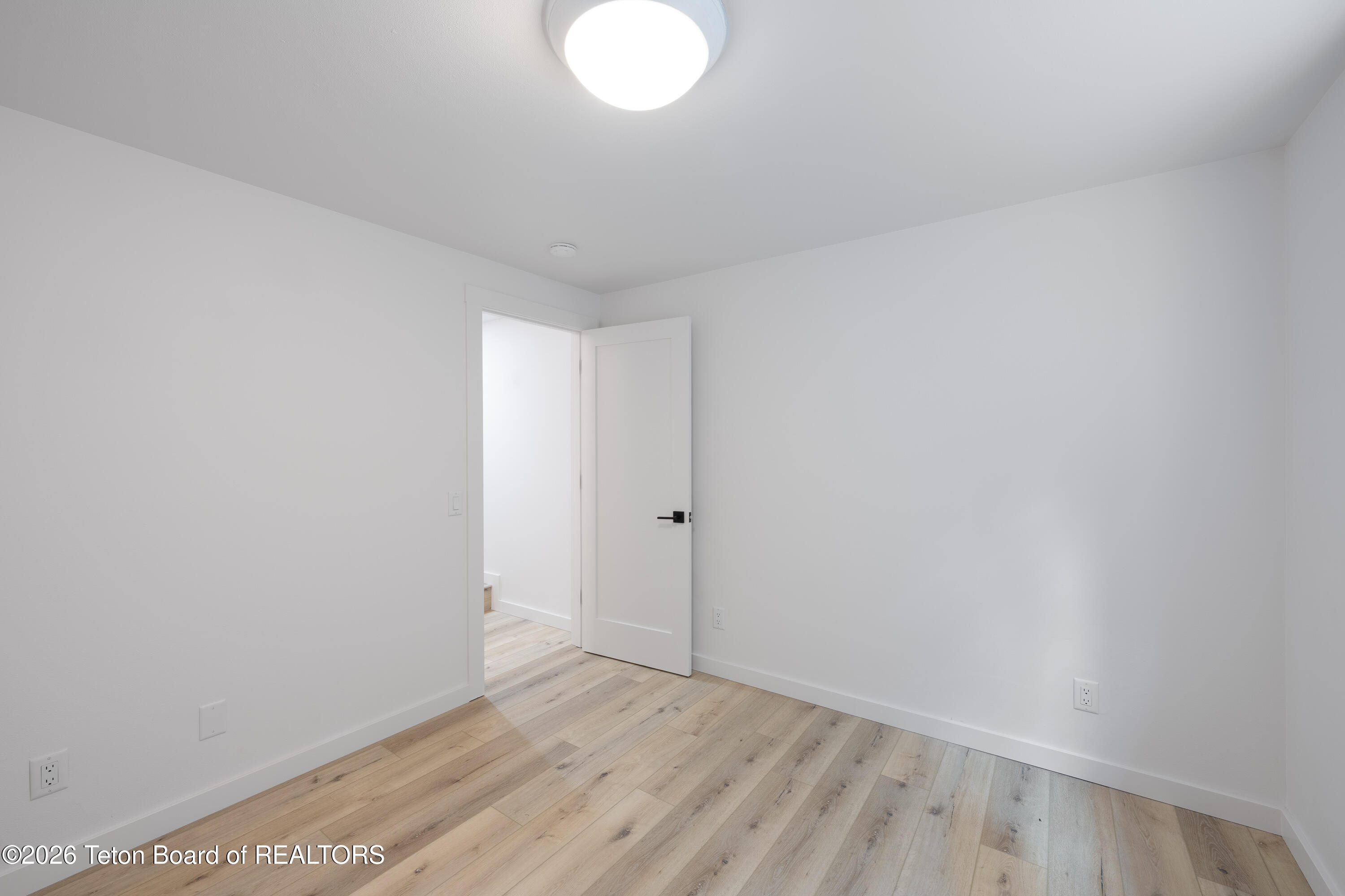 360 E SIMPSON Avenue 20