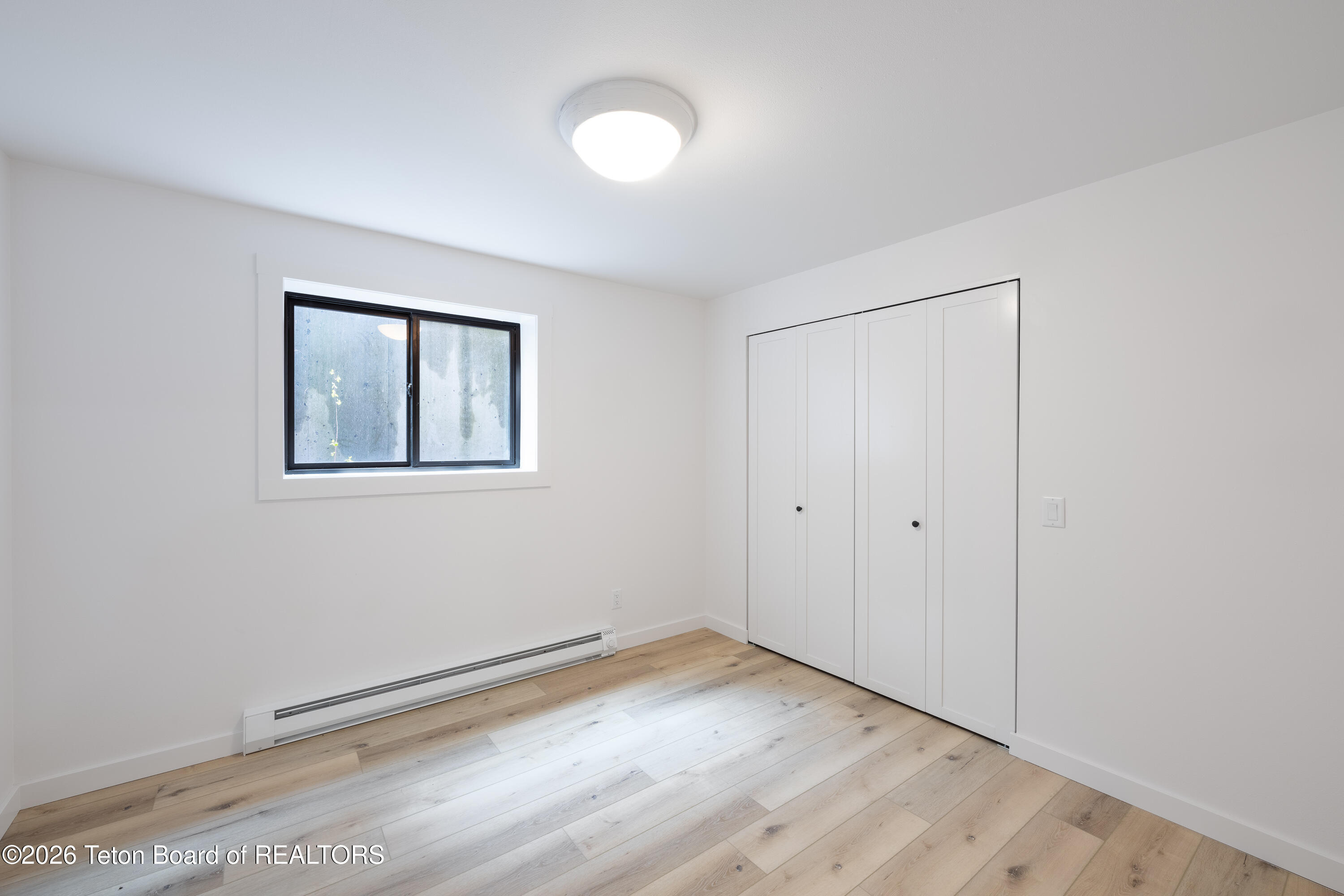 360 E SIMPSON Avenue 20