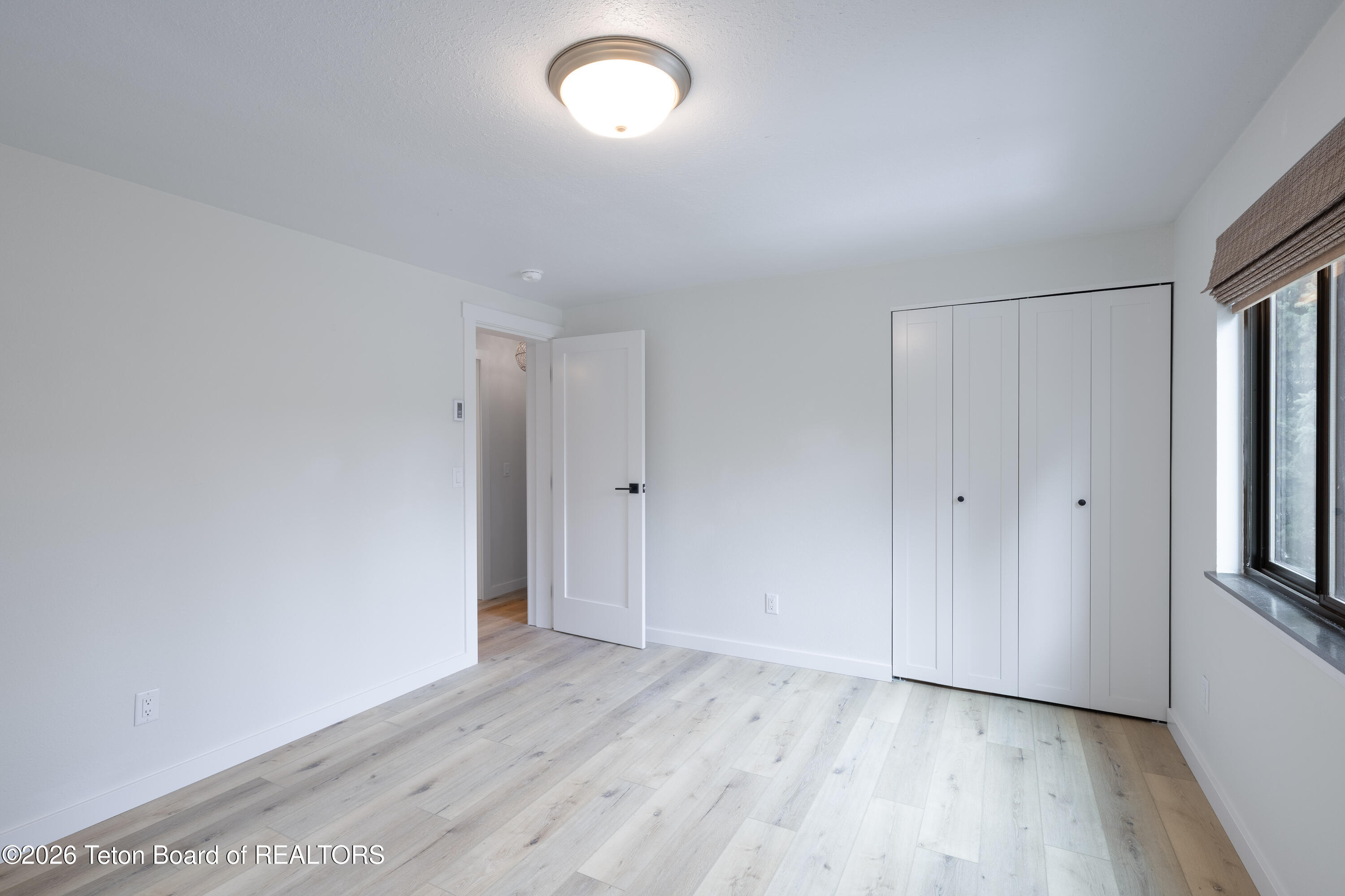 360 E SIMPSON Avenue 20