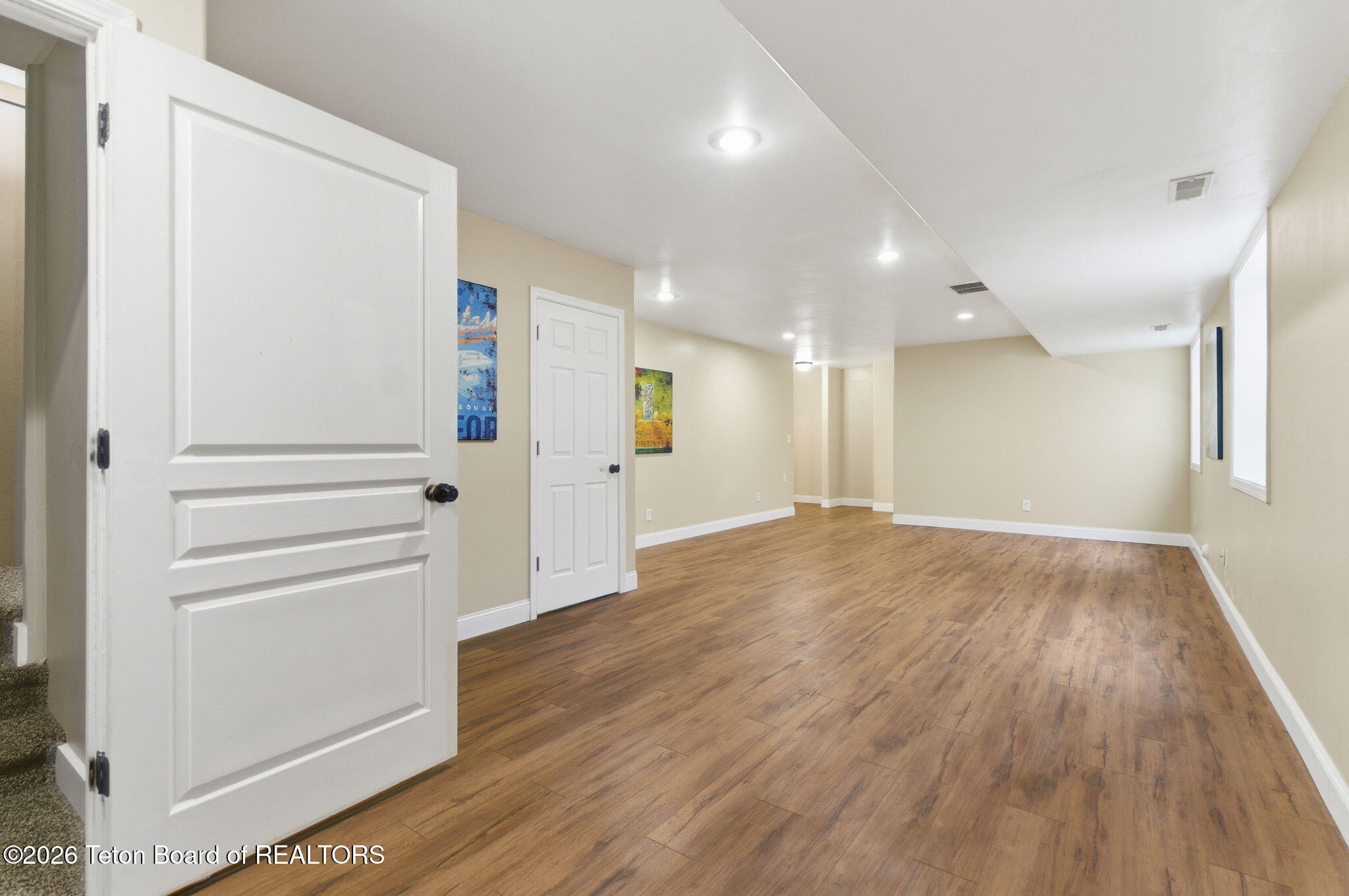 8840 AURORA Drive
