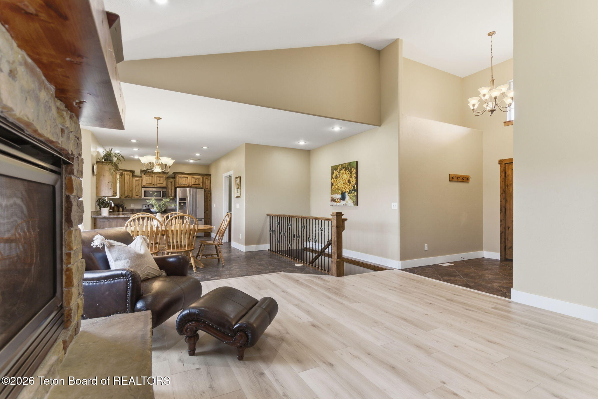 8840 AURORA Drive