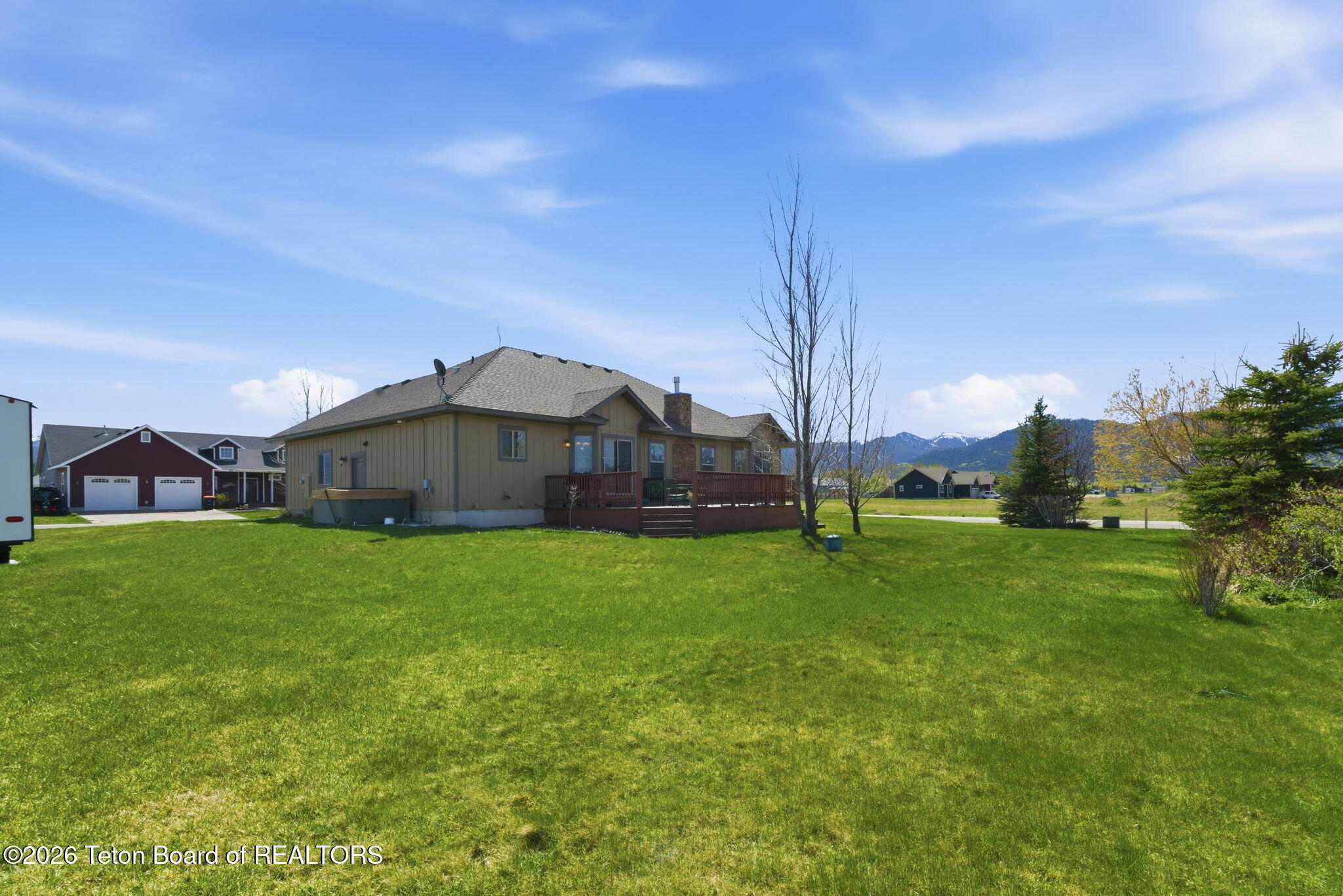 8840 AURORA Drive