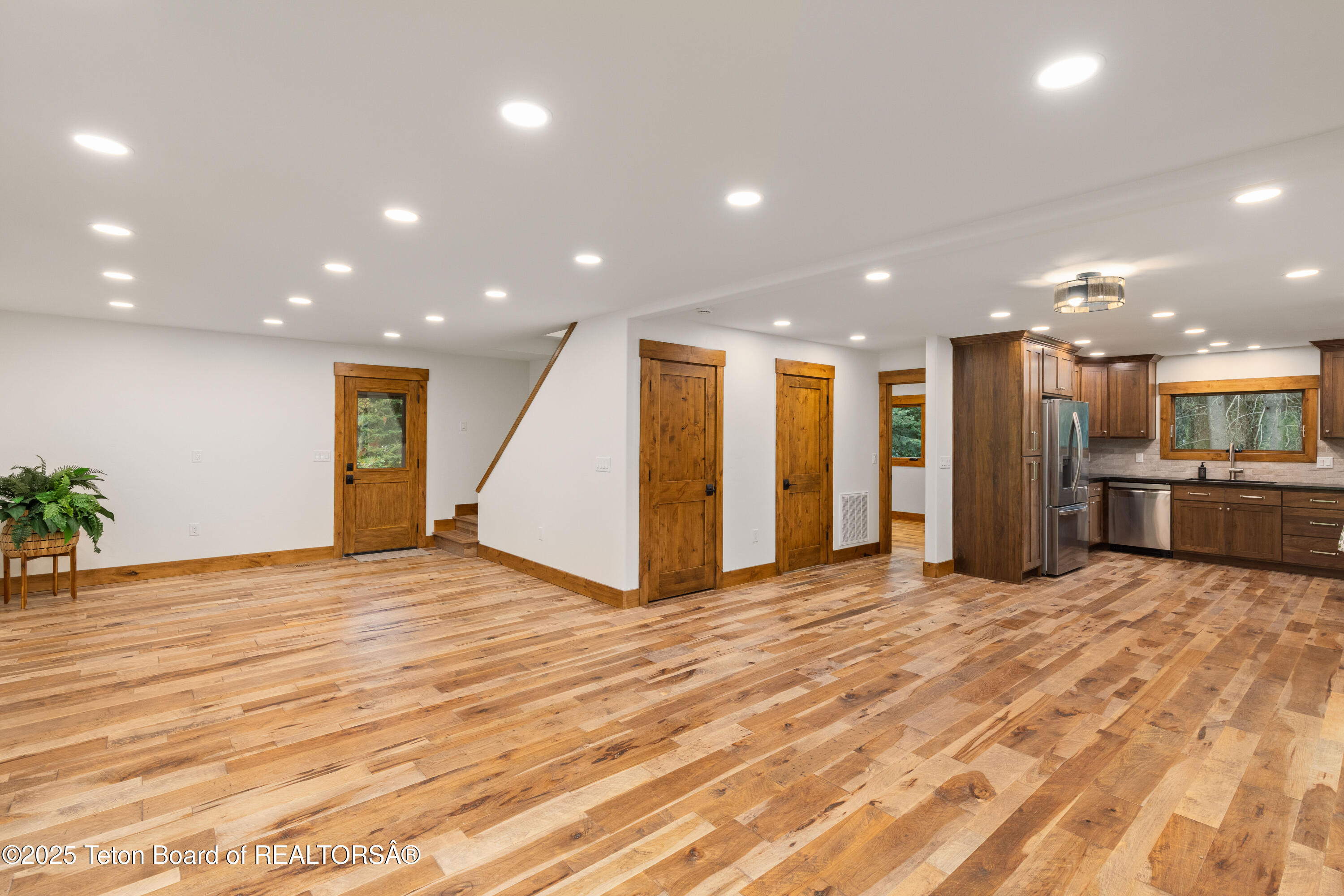 285 SPRUCE Street