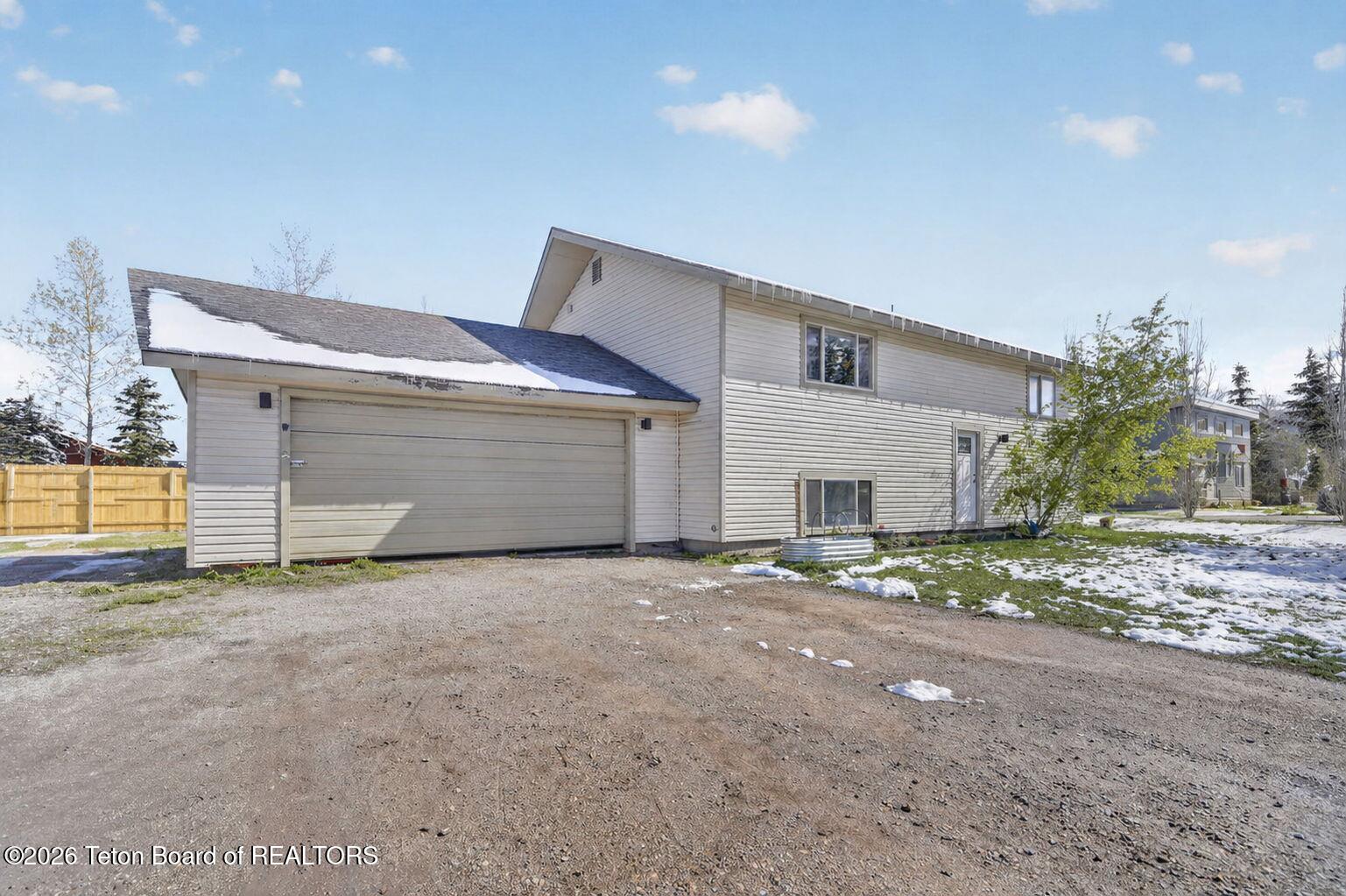 95 W BIRCH Street