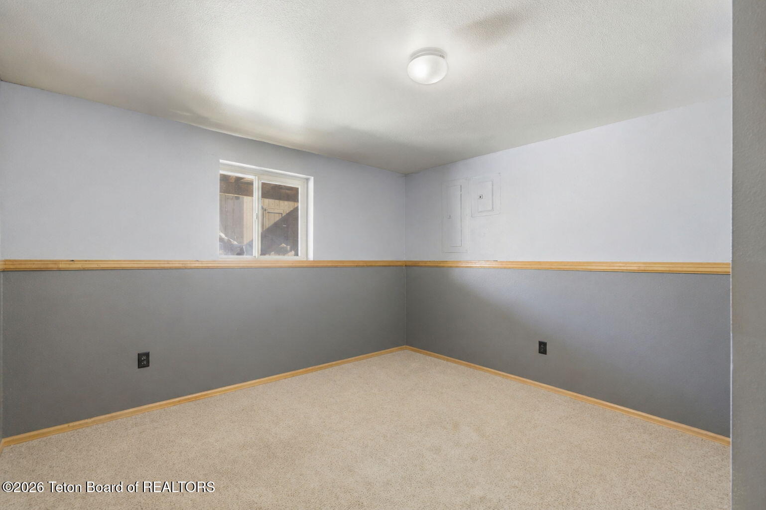95 W BIRCH Street