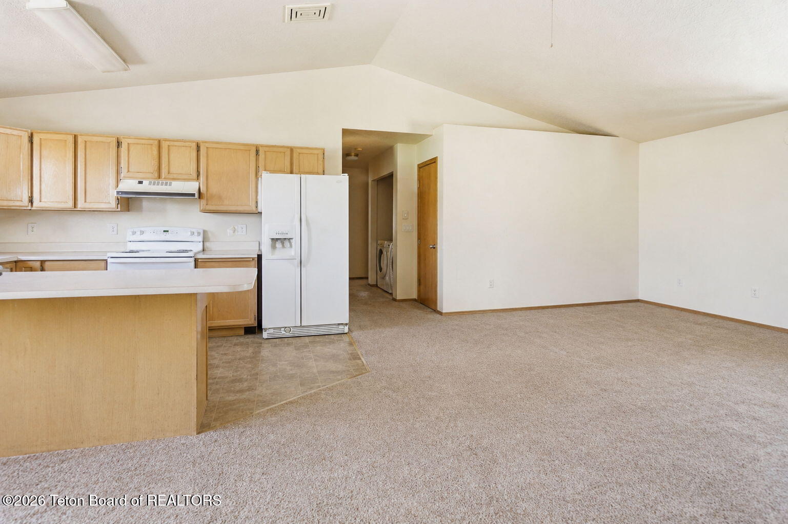 95 W BIRCH Street