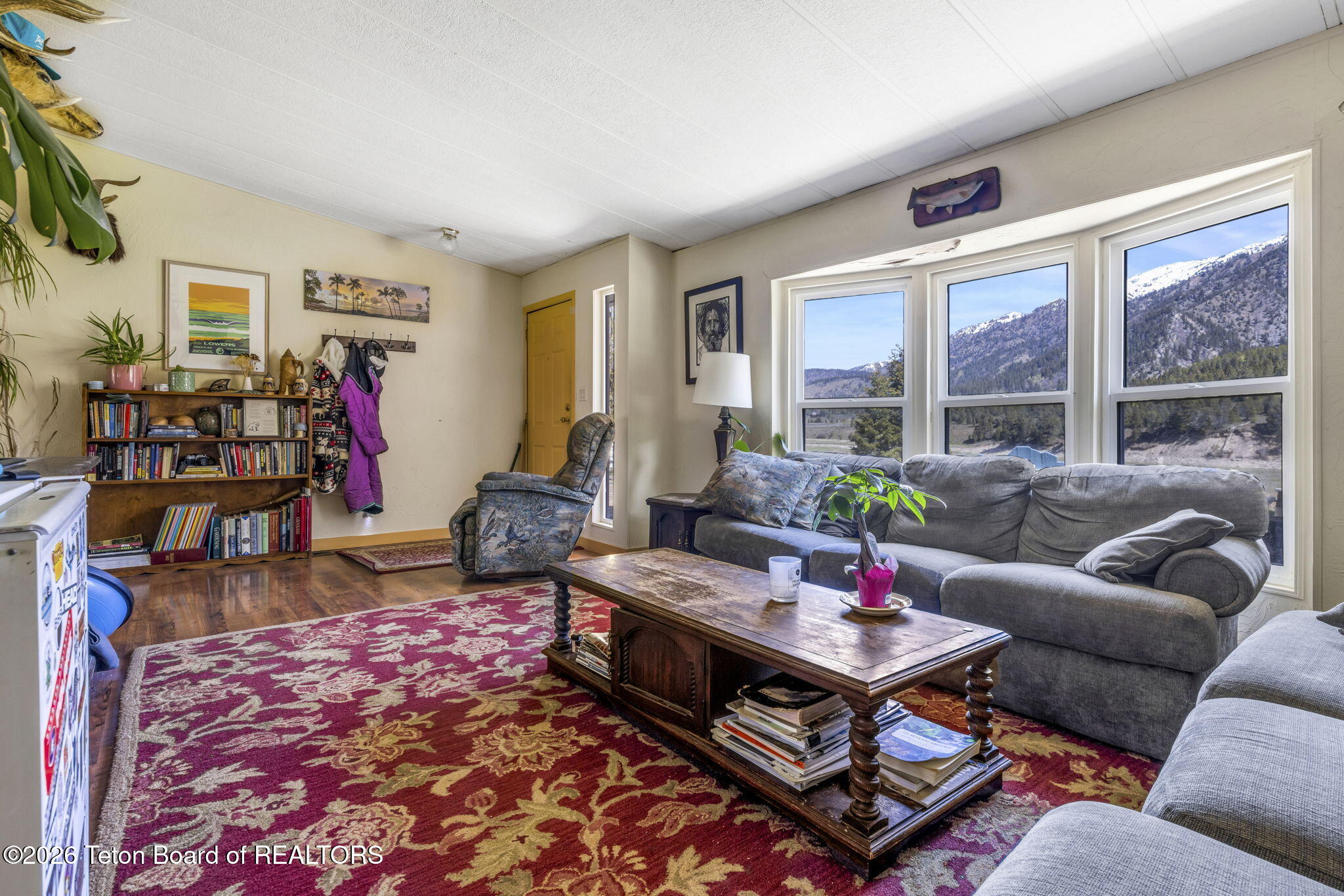 540 FOREST CIRCLE Drive