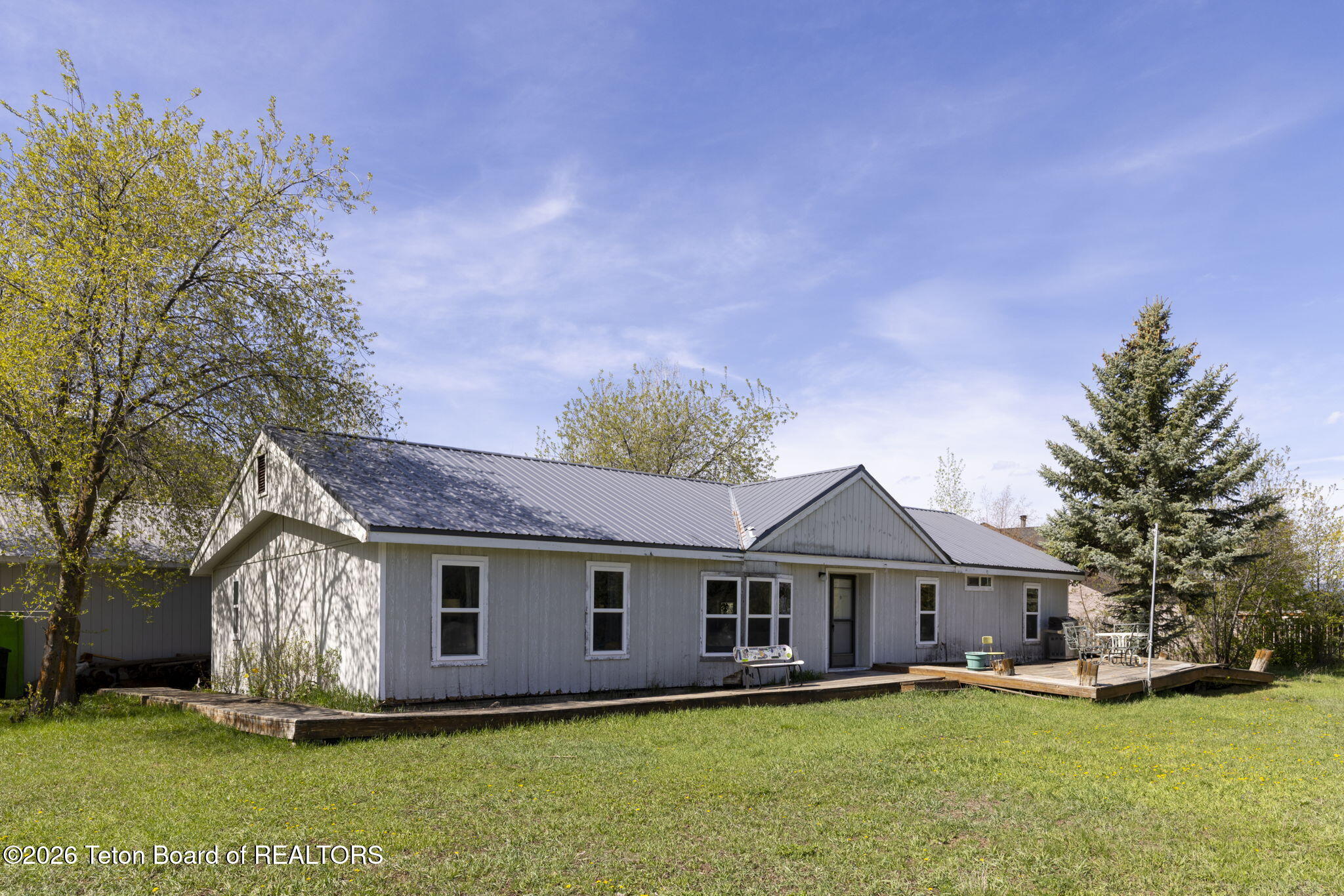 540 FOREST CIRCLE Drive