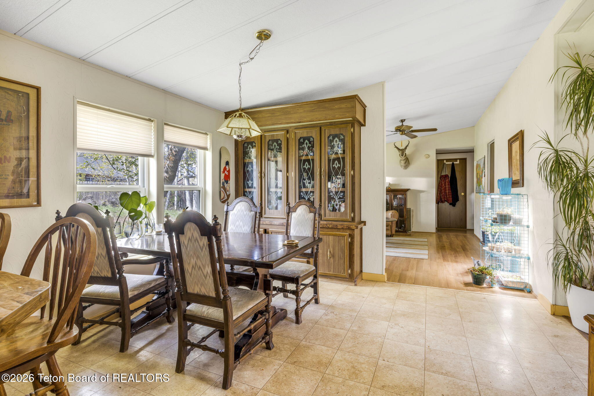 540 FOREST CIRCLE Drive
