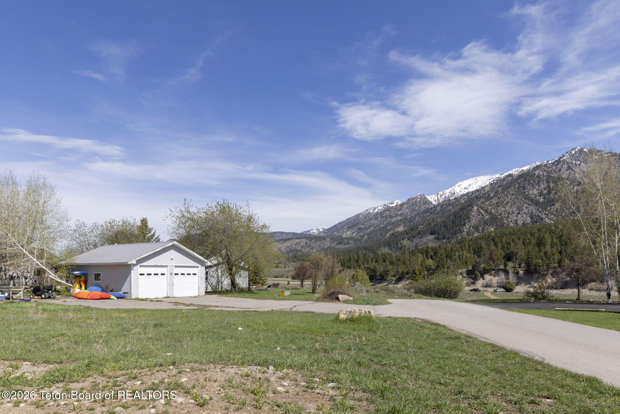 540 FOREST CIRCLE Drive
