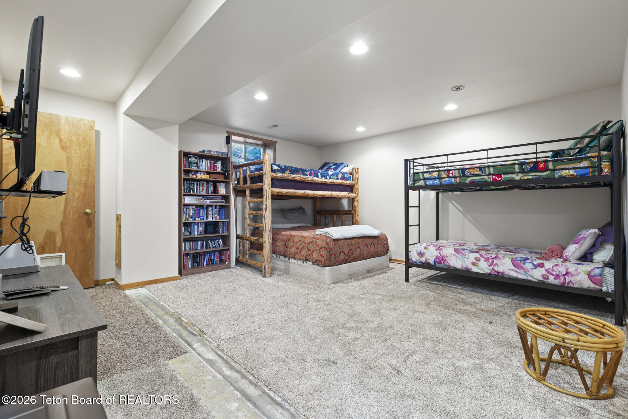 176 ASPEN Lane