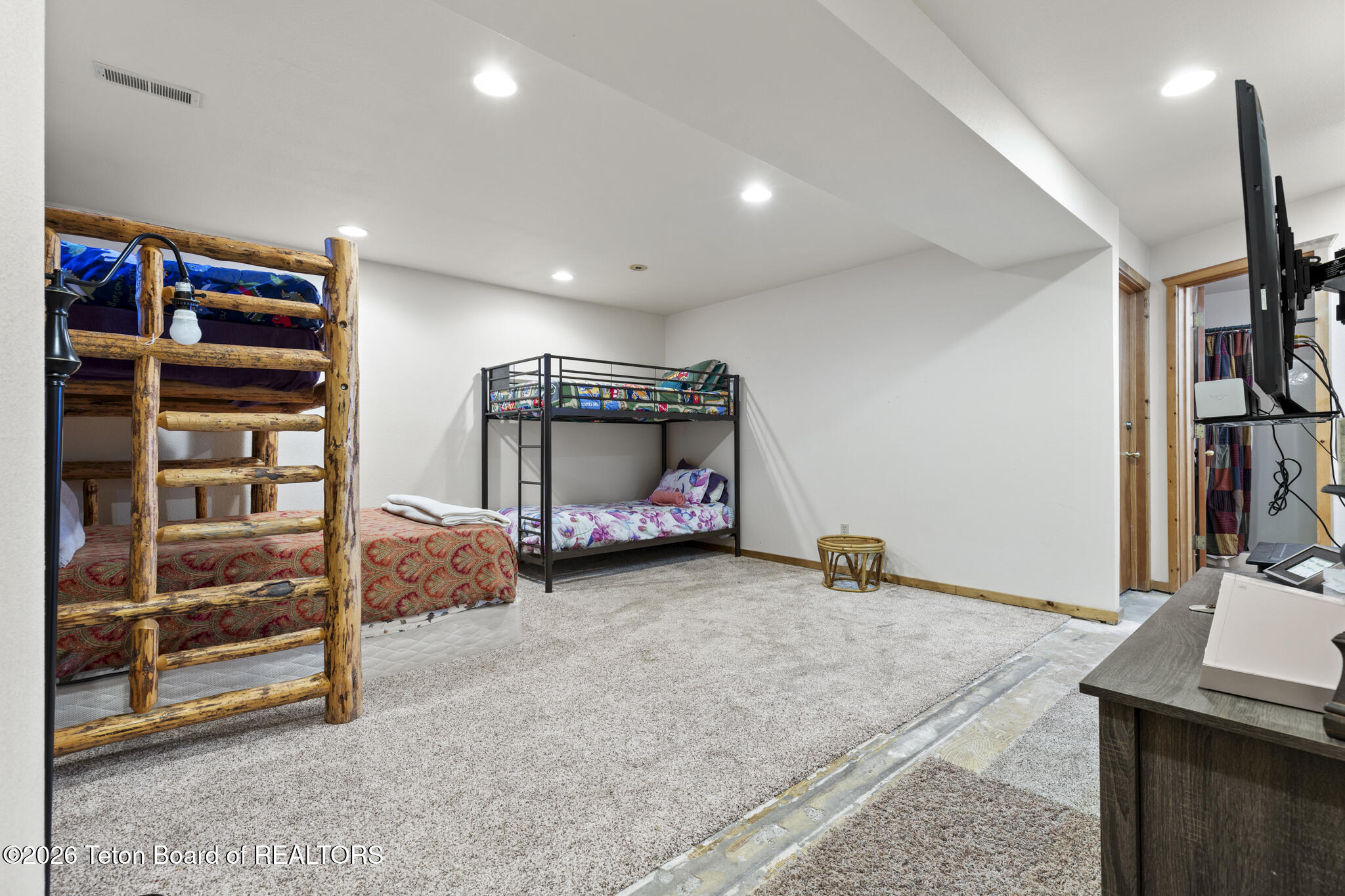 176 ASPEN Lane