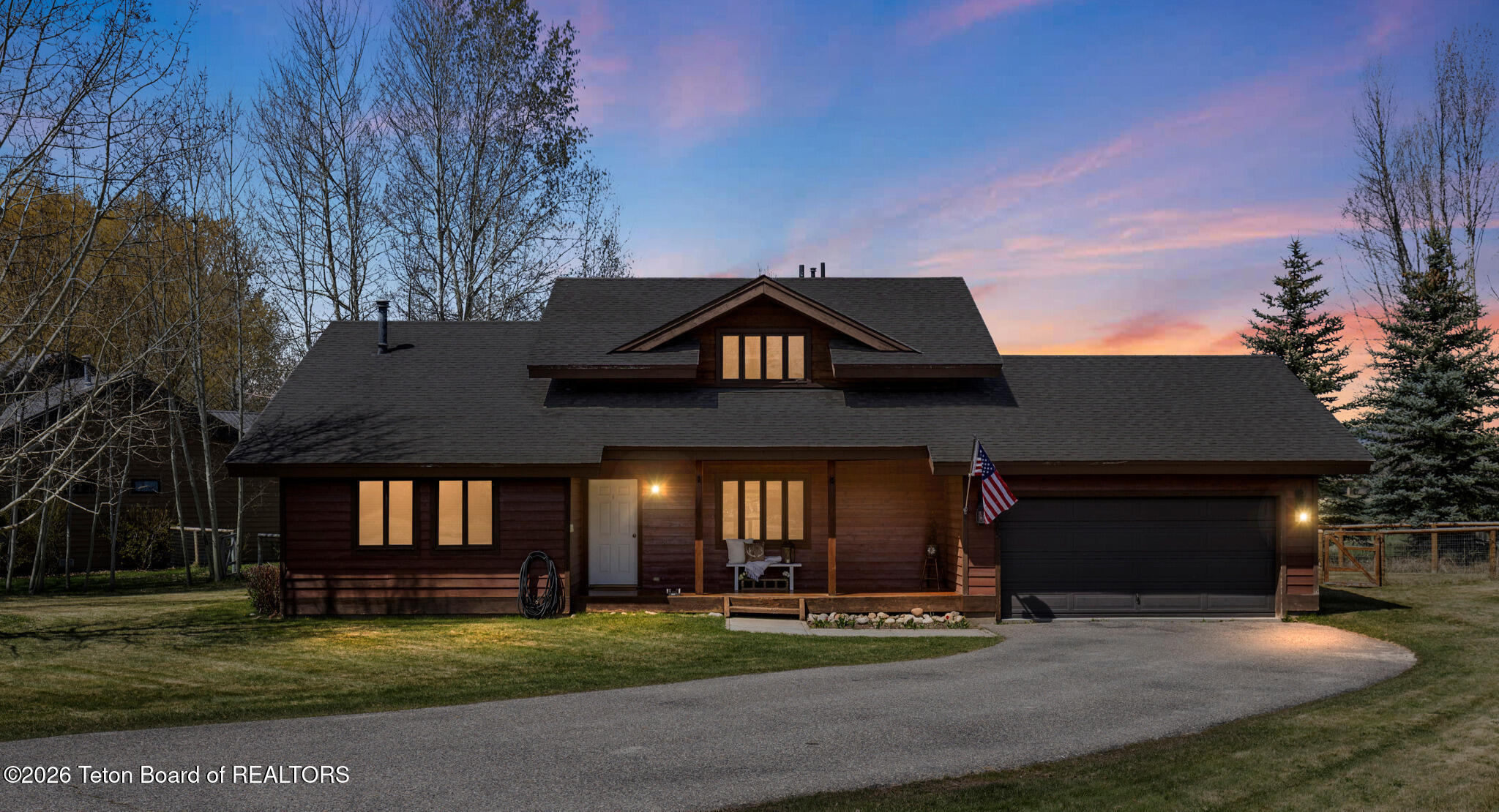 4085 BALSAM Lane