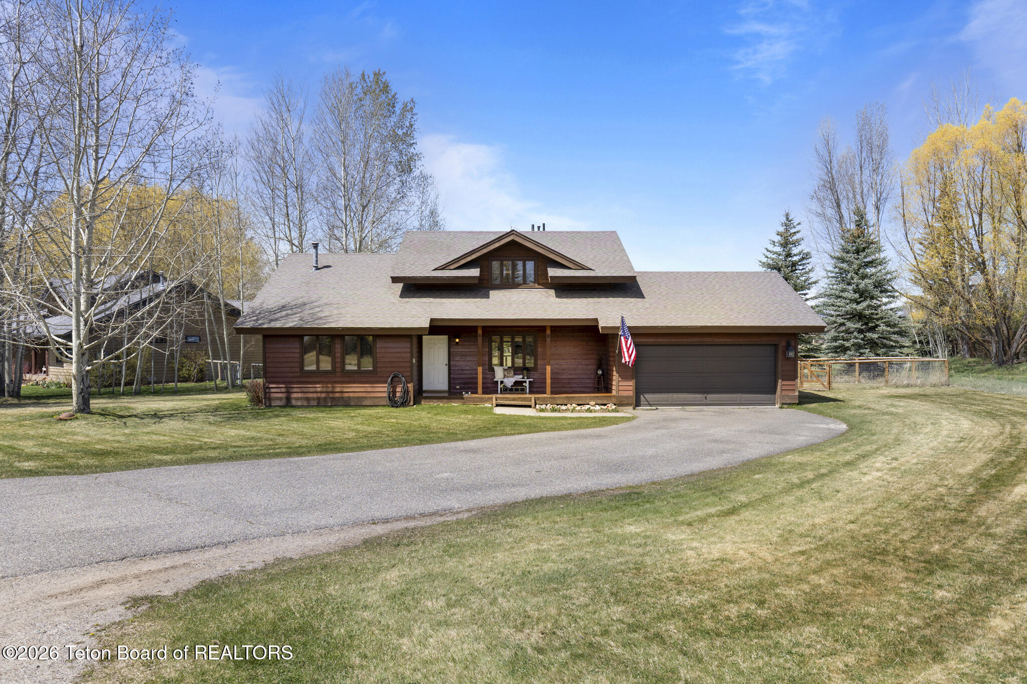4085 BALSAM Lane