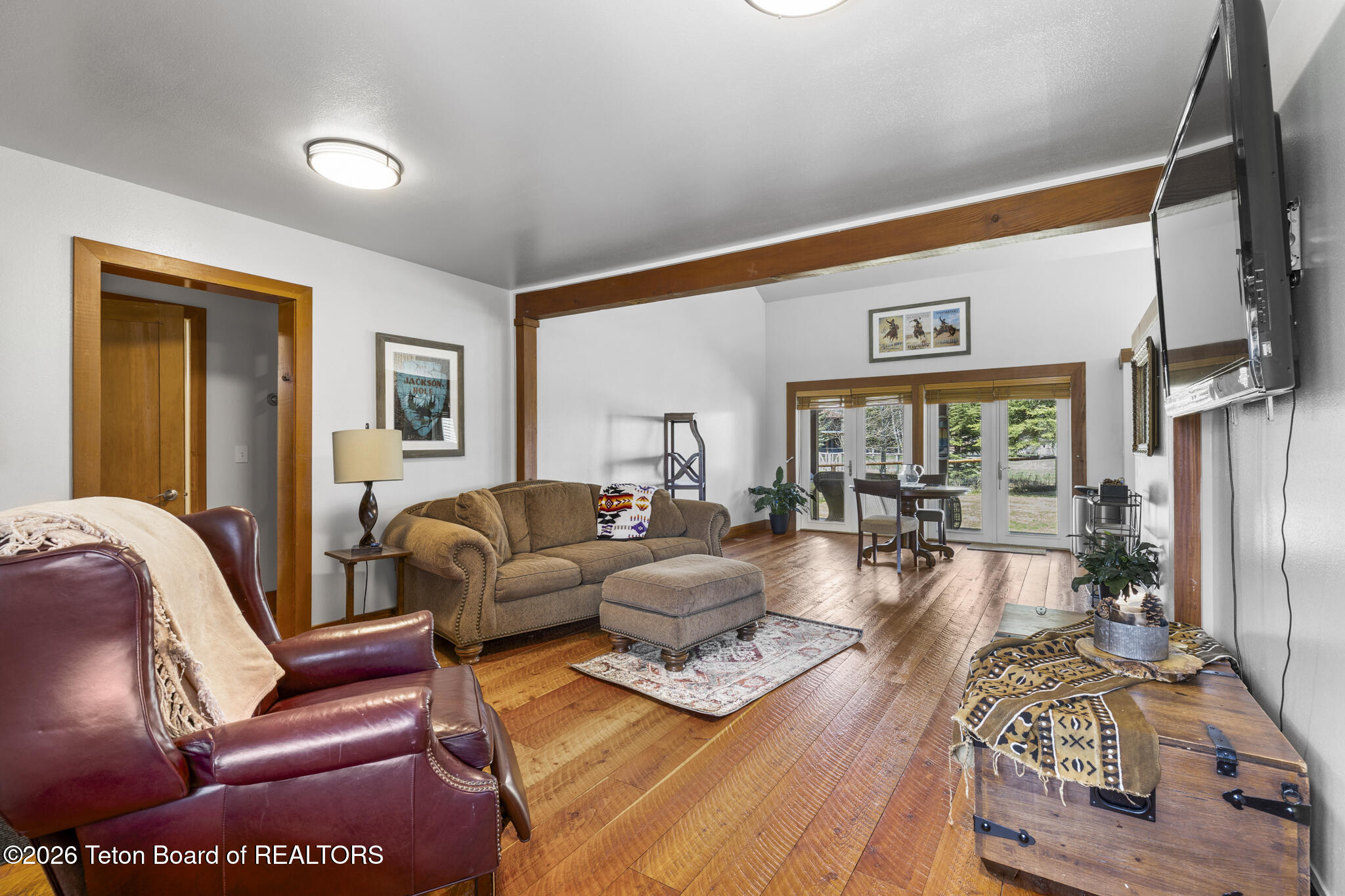 4085 BALSAM Lane